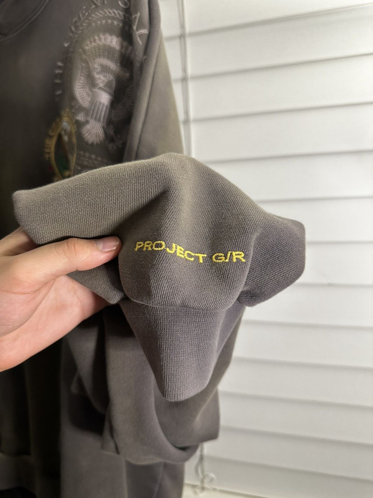 PROJECT G/R Project G/R the Great seal president embroidered hoodie Size US M / EU 48-50 / 2 - 3 Thumbnail