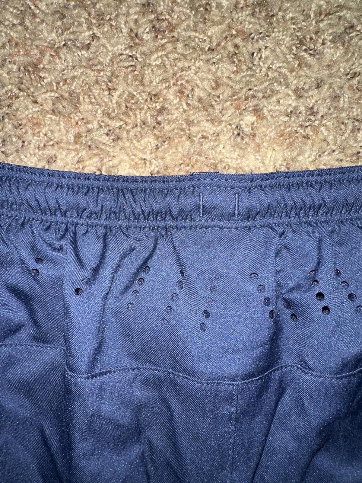 Nike Nike Men’s USA National Team Blue Soccer Shorts 2004-2008 VINTAGE Size US 36 / EU 52 - 6 Thumbnail
