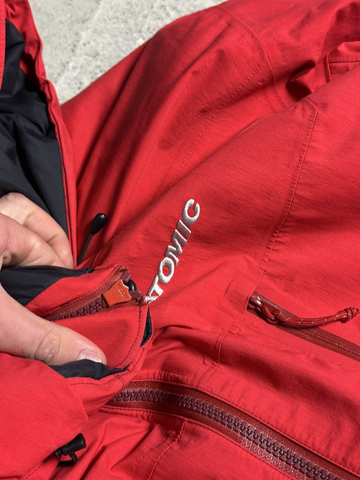 Arc'teryx Arcteryx x Atomic Suit Vintage size - XL gore tex pro Size 44L - 9 Thumbnail