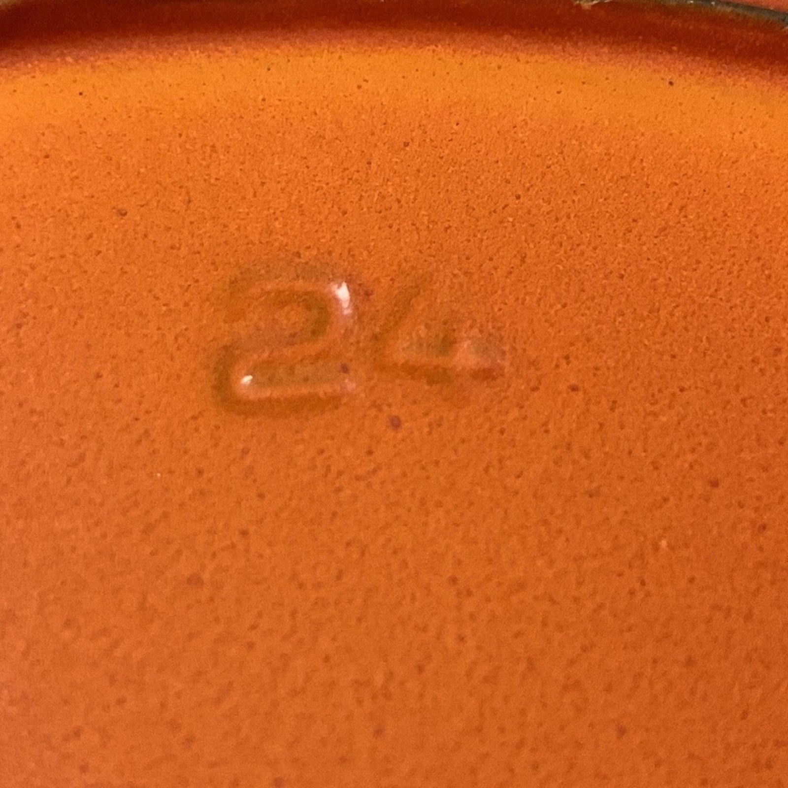 Vintage Dru Holland rare orange enameled cast iron covered casserole Size ONE SIZE - 8 Thumbnail