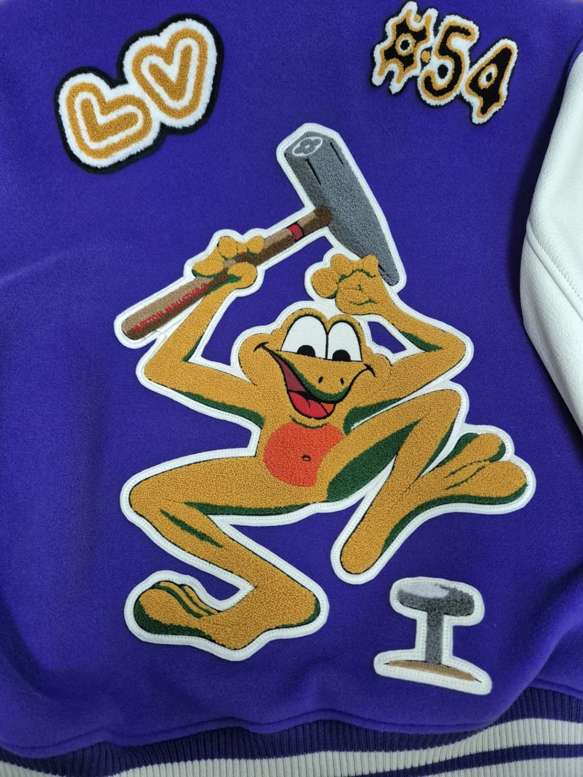 Louis Vuitton Louis Vuitton RUNAWAY FROG VARSITY JACKET Size US L / EU 52-54 / 3 - 2 Thumbnail