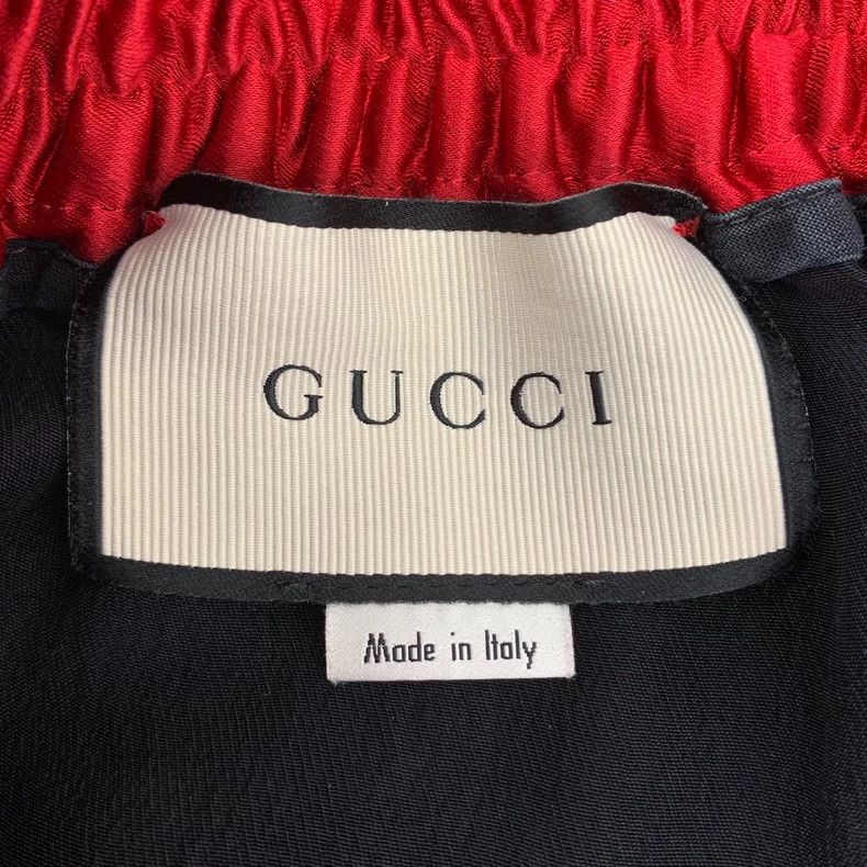 Gucci Gucci Black letter print elastic drawstring waist casual sh Size US 32 / EU 48 - 6 Thumbnail