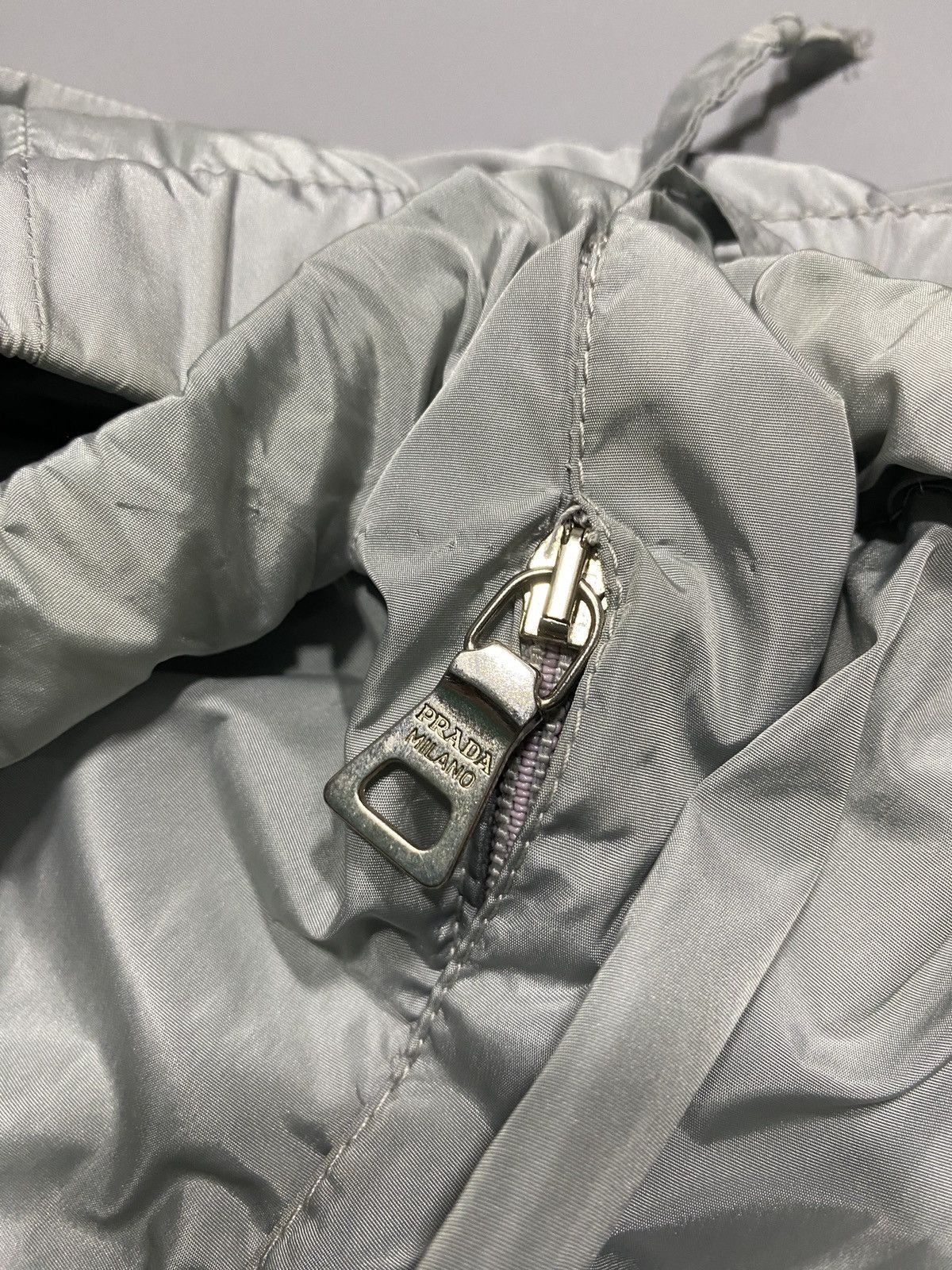 Prada 90s Prada Redtab Nylon Pants Size US 30 / EU 46 - 15 Thumbnail