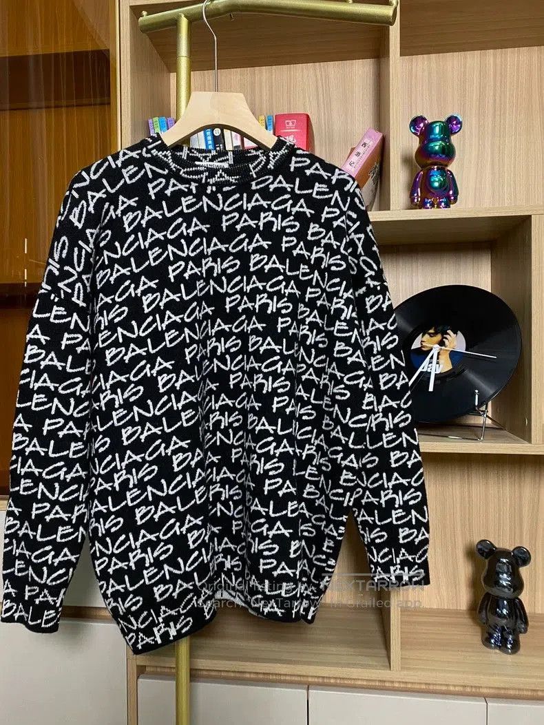 Balenciaga Balenciaga Logo Print Sweater L. Size US L / EU 52-54 / 3 - 1 Thumbnail