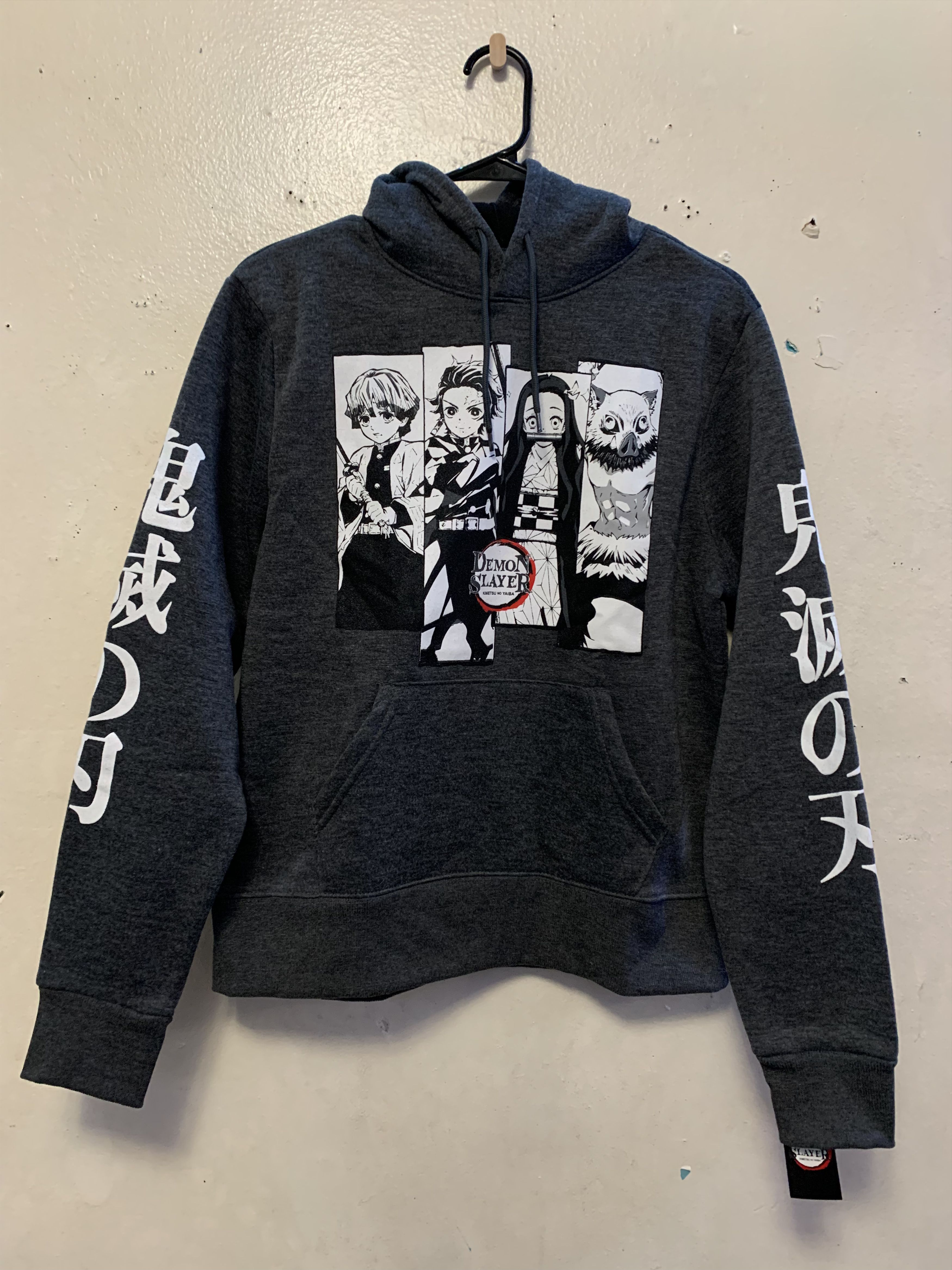 Anime DEMON SLAYER Hoodie ⊛ GRAY/WHITE ⊛ Brand New Size US M / EU 48-50 / 2 - 1 Thumbnail