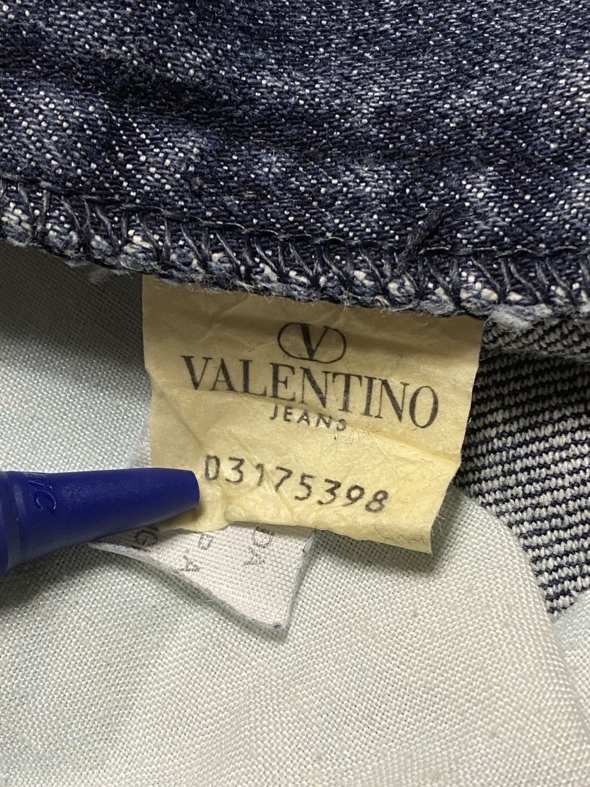 Designer Valentino vintage denim jeans y2k oldmoney luxury premium Size 28" / US 6 / IT 42 - 8 Thumbnail