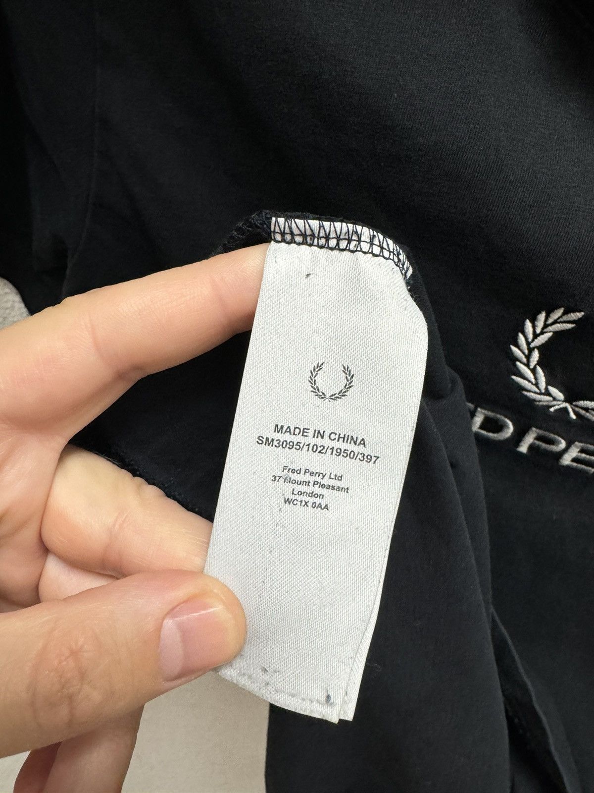 Fred Perry Fred Perry black t-shirt S sz Size US S / EU 44-46 / 1 - 8 Thumbnail