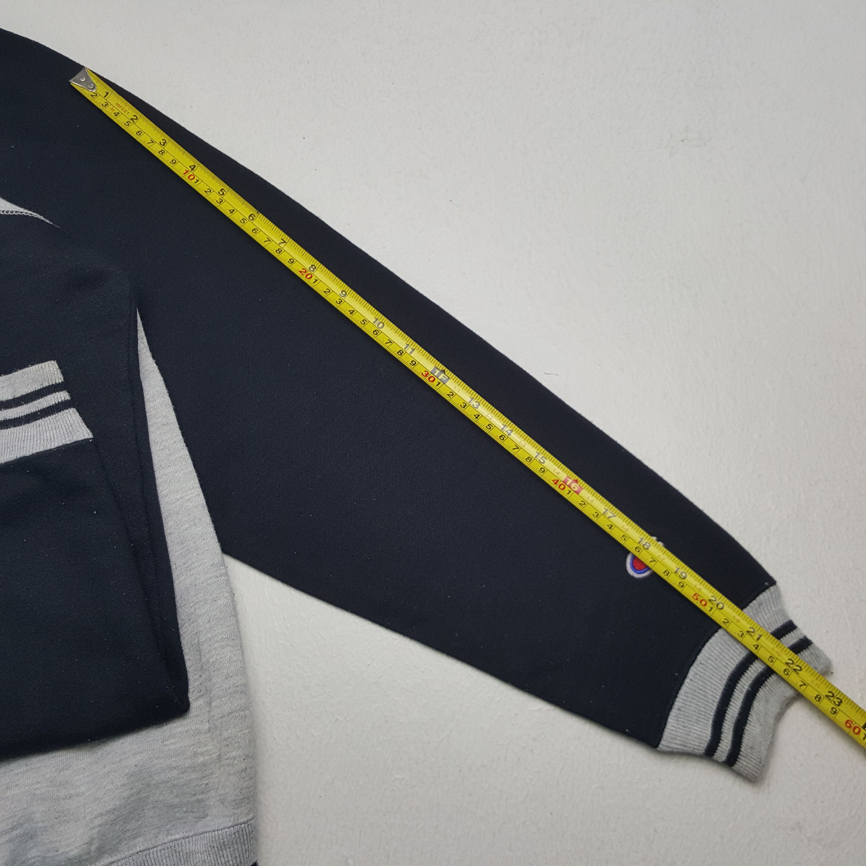 Champion × Vintage Vintage Champion Sport Style Sweatshirt Size US M / EU 48-50 / 2 - 6 Thumbnail