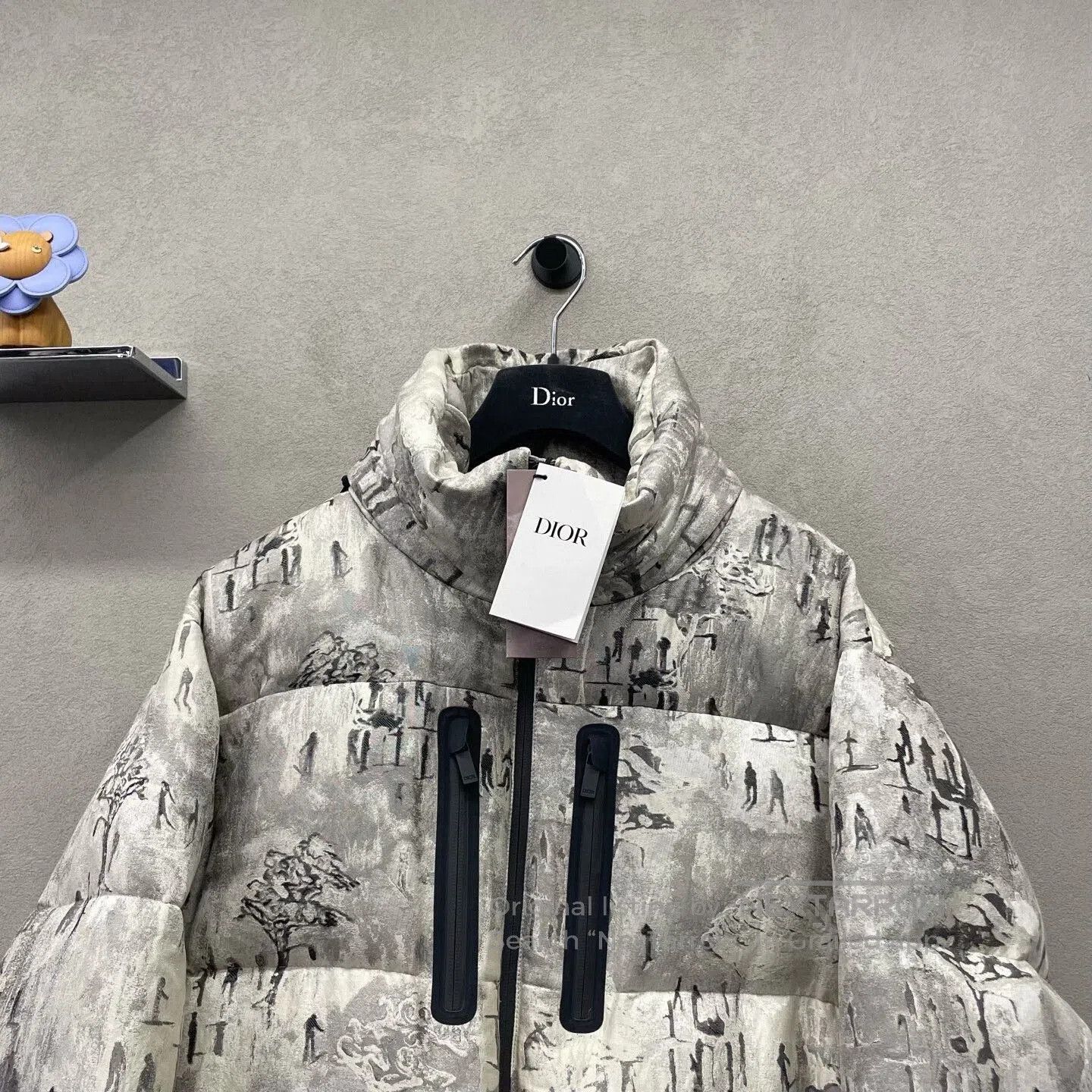 Dior dior artistic silver down jacket size 52. Size US XXL / EU 58 / 5 - 4 Thumbnail