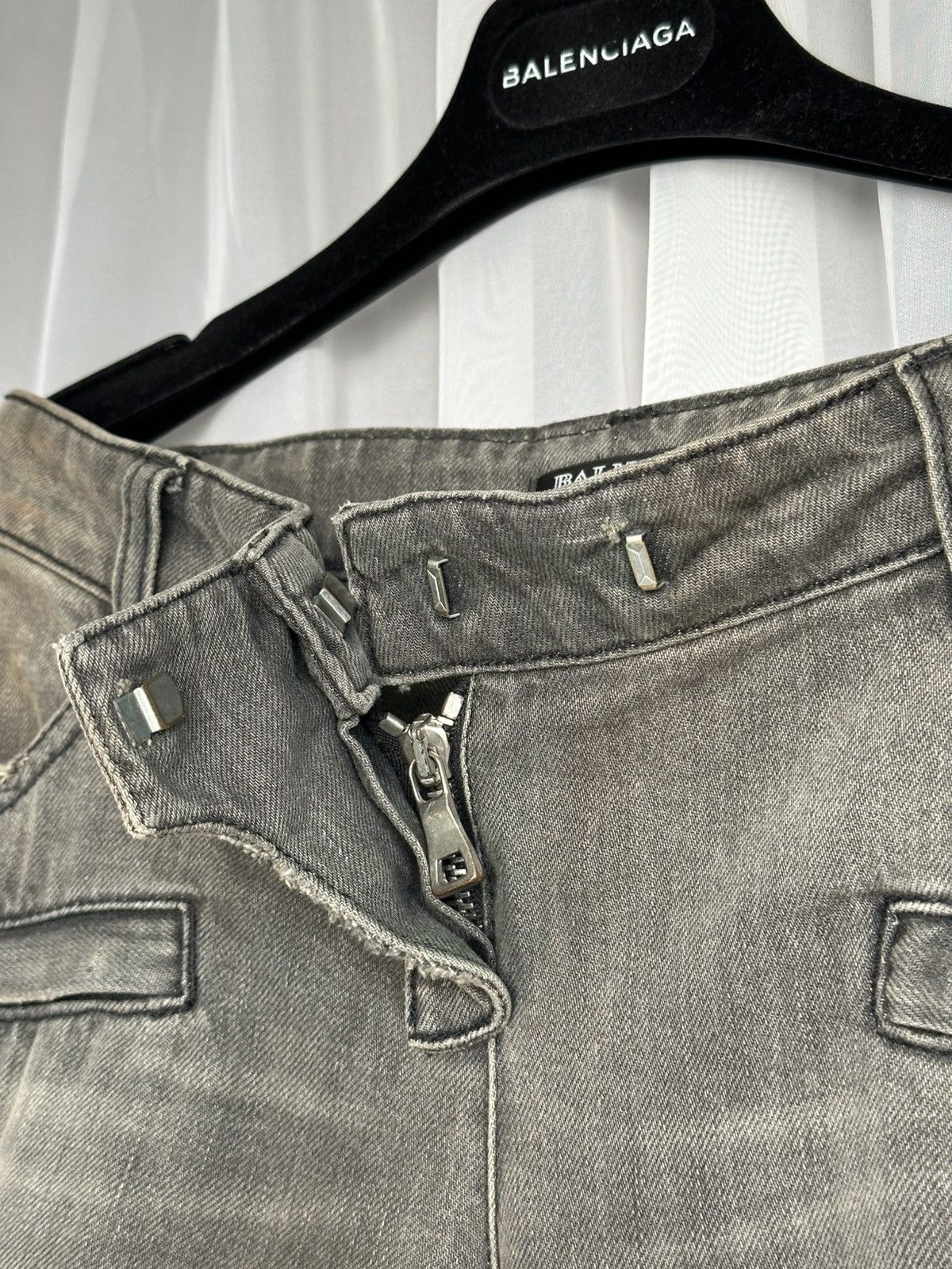 Balmain BALMAIN Decarnin SS 2010 Oil Stained Biker Denim Zip Jeans Size US 28 / EU 44 - 15 Thumbnail