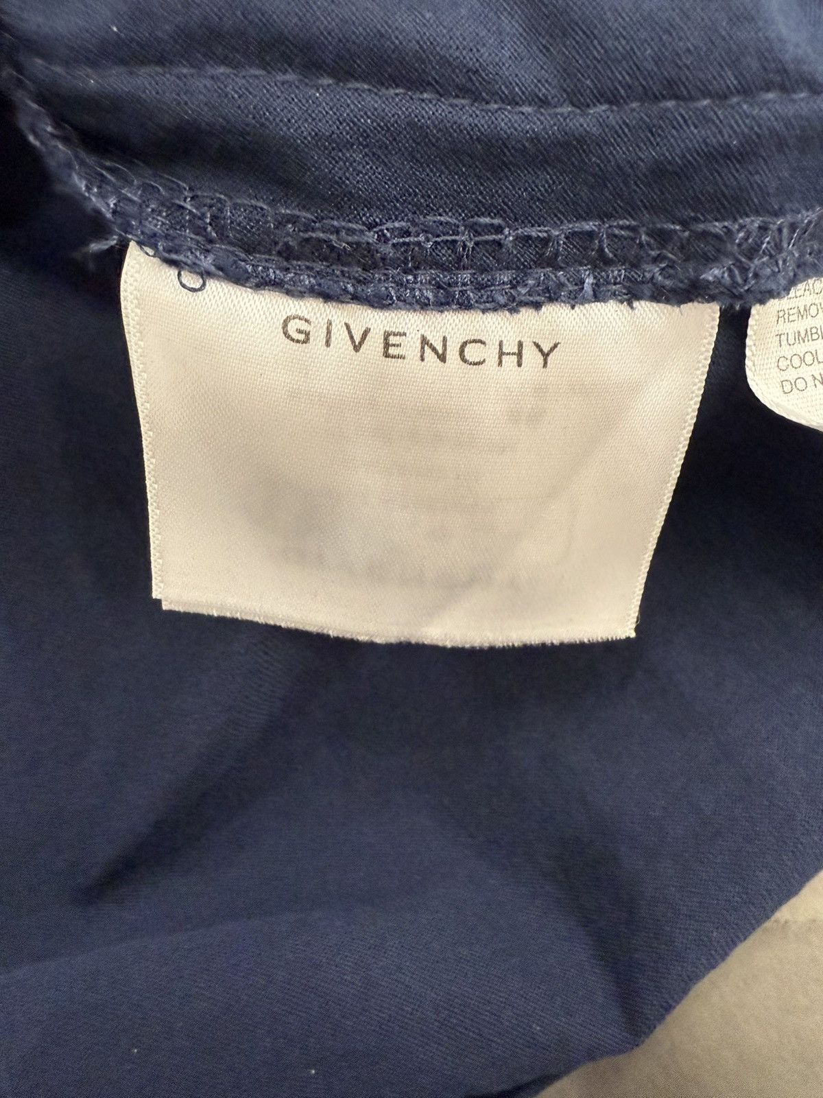 Givenchy Givenchy Paris Navy Blue T-Shirt Size US M / EU 48-50 / 2 - 8 Thumbnail