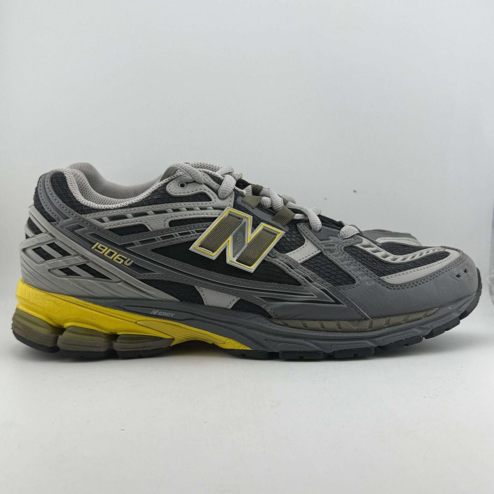 New Balance New Balance 1906U Castlerock Ginger Lemon US 11 Used Size US 11 / EU 44 - 4 Thumbnail