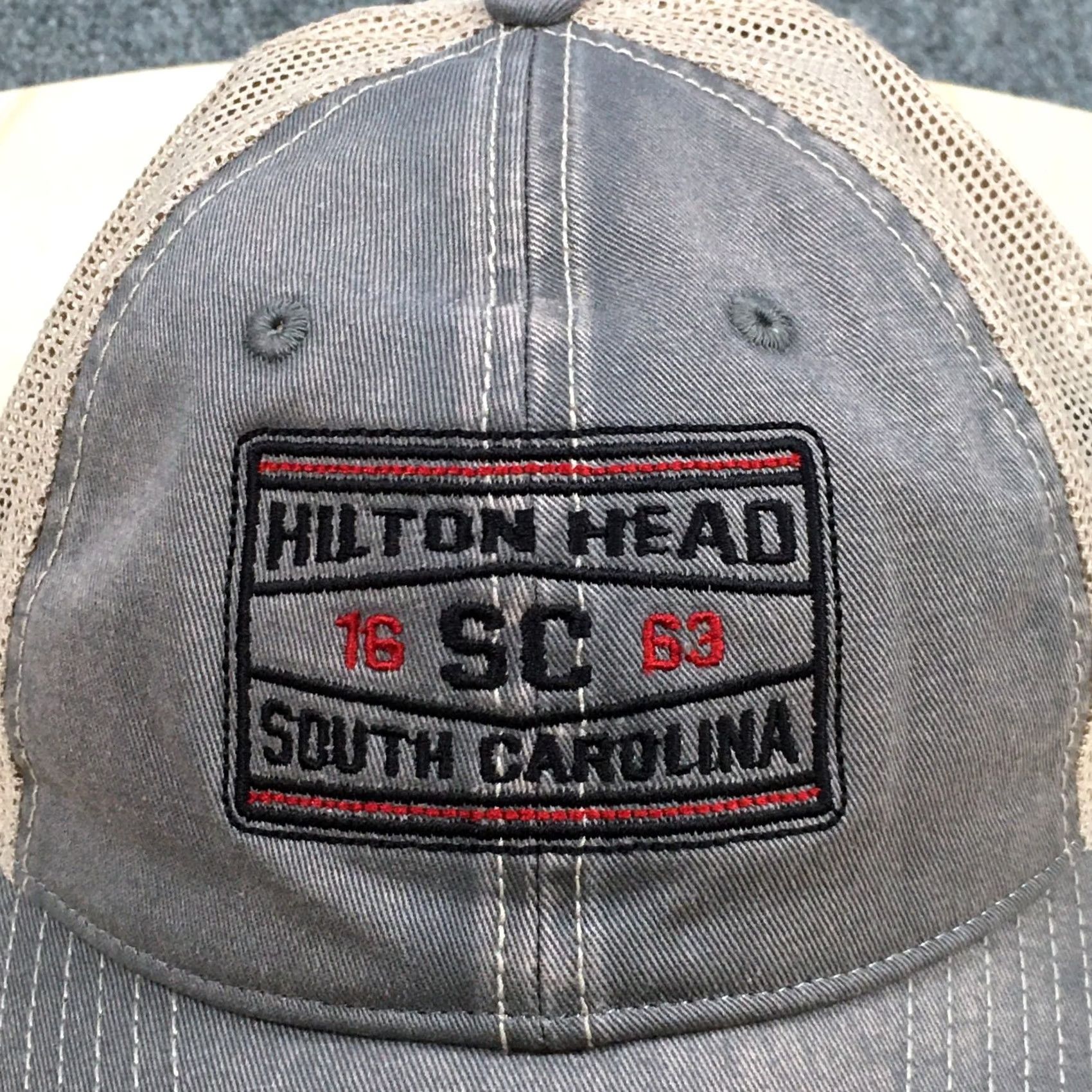 Vintage Fahrenheit Hilton Head South Carolina Trucker Hat Gray OS Unisex Curved Brim Size ONE SIZE - 3 Thumbnail