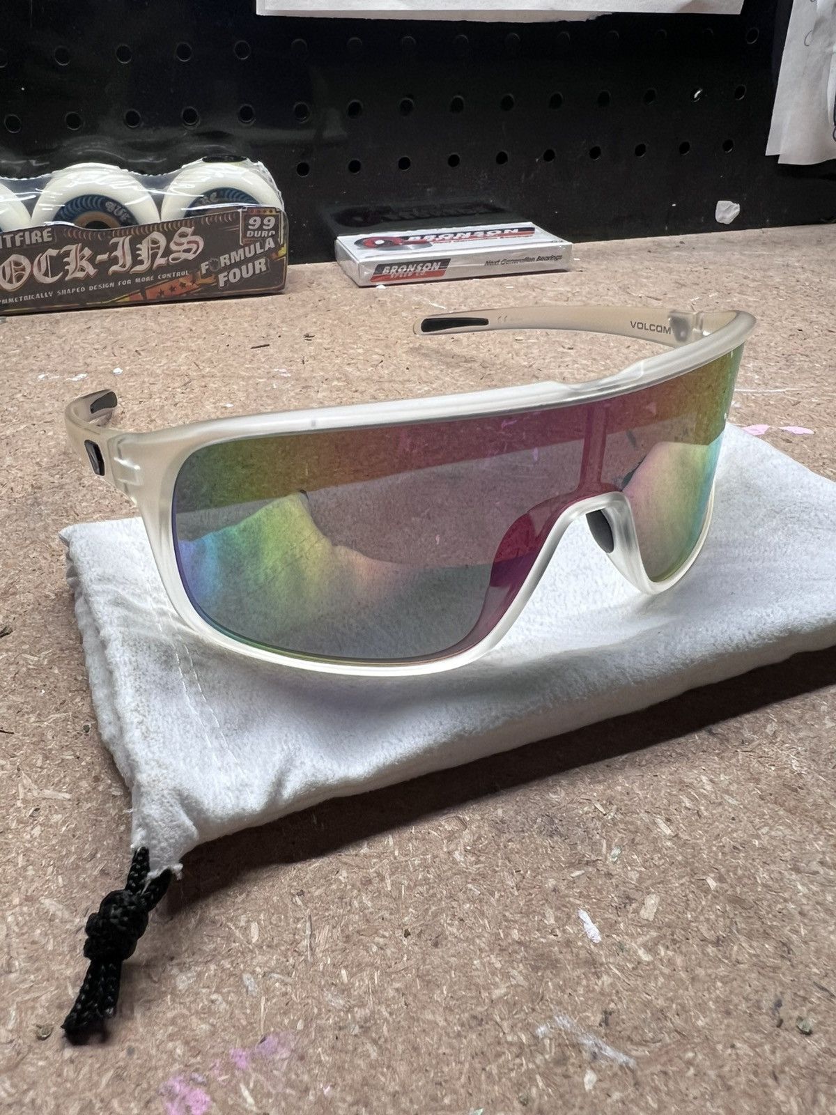 Volcom Volcom ‘Macho’ Sunglasses Size ONE SIZE - 1 Thumbnail