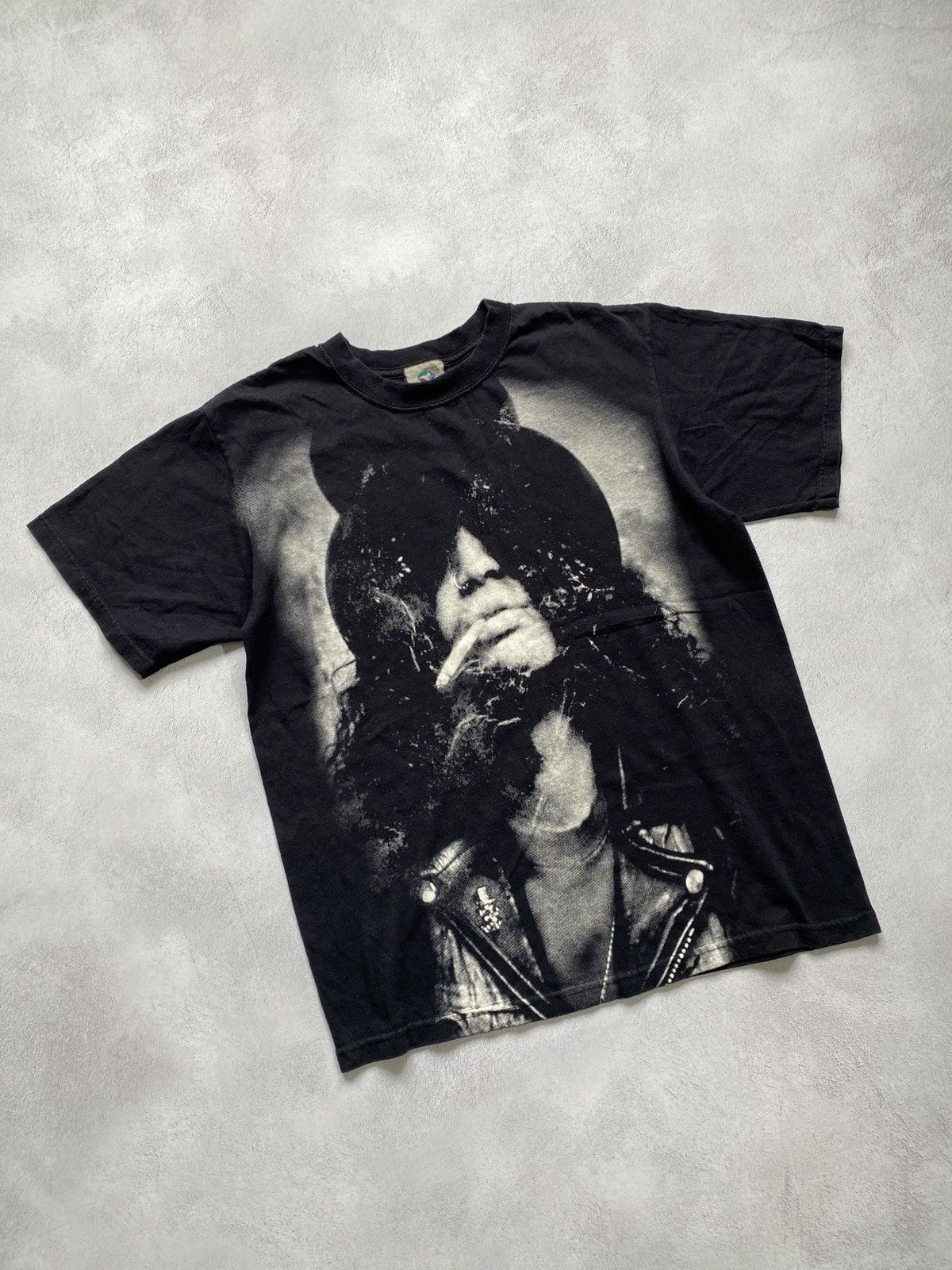 Band Tees vintage liquid blue guns n roses 2004 merch Size US M / EU 48-50 / 2 - 4 Thumbnail