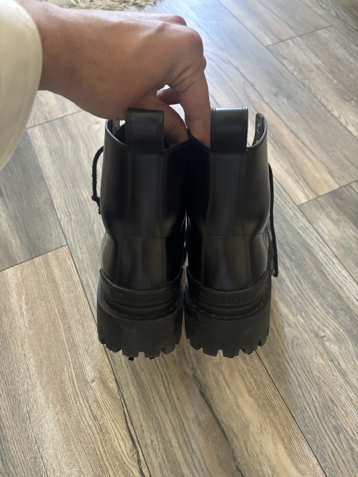Balenciaga Balenciaga leather strike boot Size US 10 / EU 43 - 6 Thumbnail