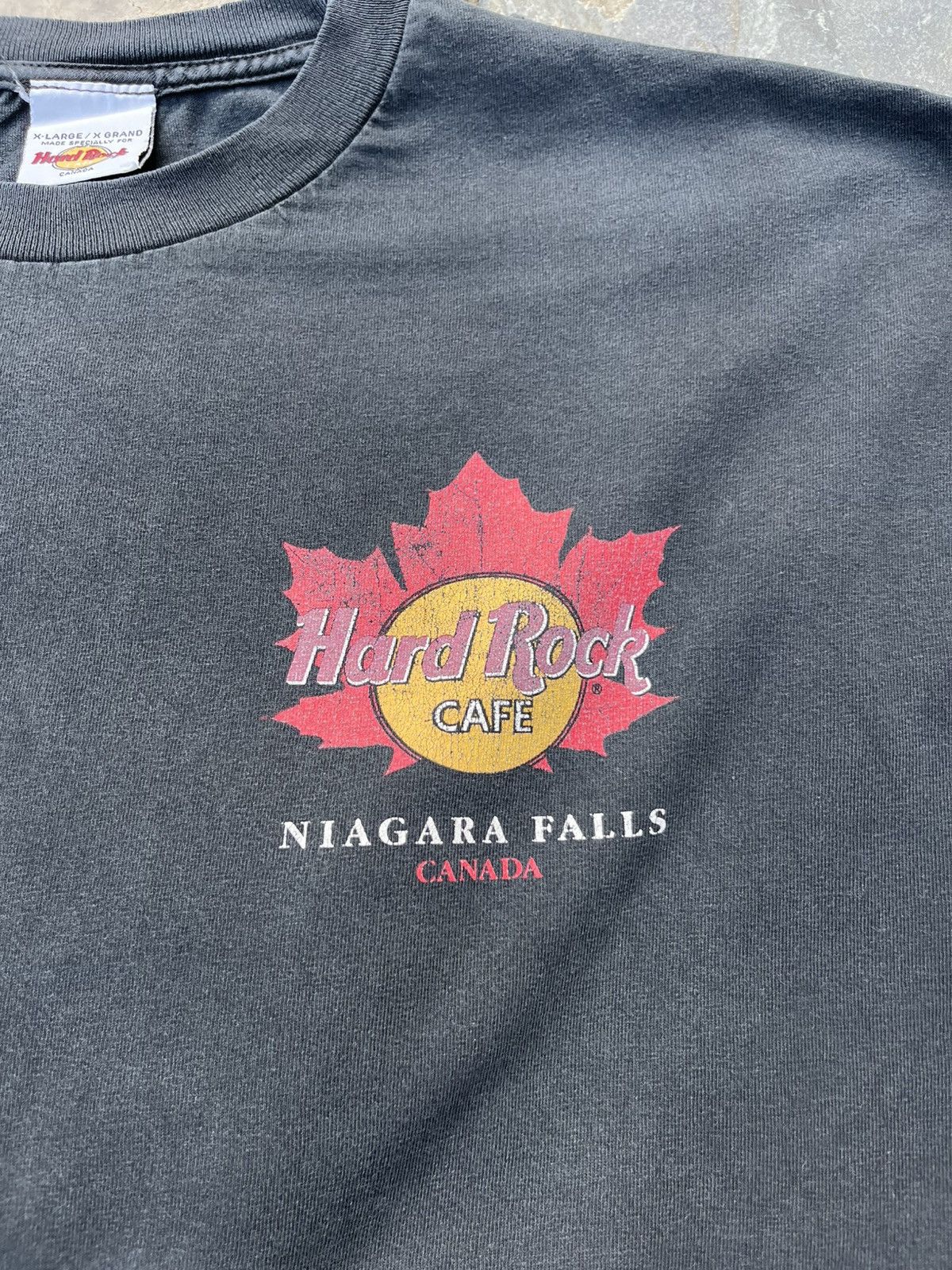 Hard Rock Cafe × Vintage Vintage Hard Rock Cafe Niagara Falls Canada maple leaf tee Size US XL / EU 56 / 4 - 10 Thumbnail