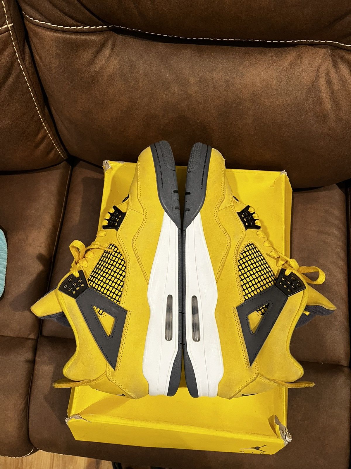 Jordan Brand Jordan 4 Retro Lightning (2021) Size US 13 / EU 46 - 5 Thumbnail