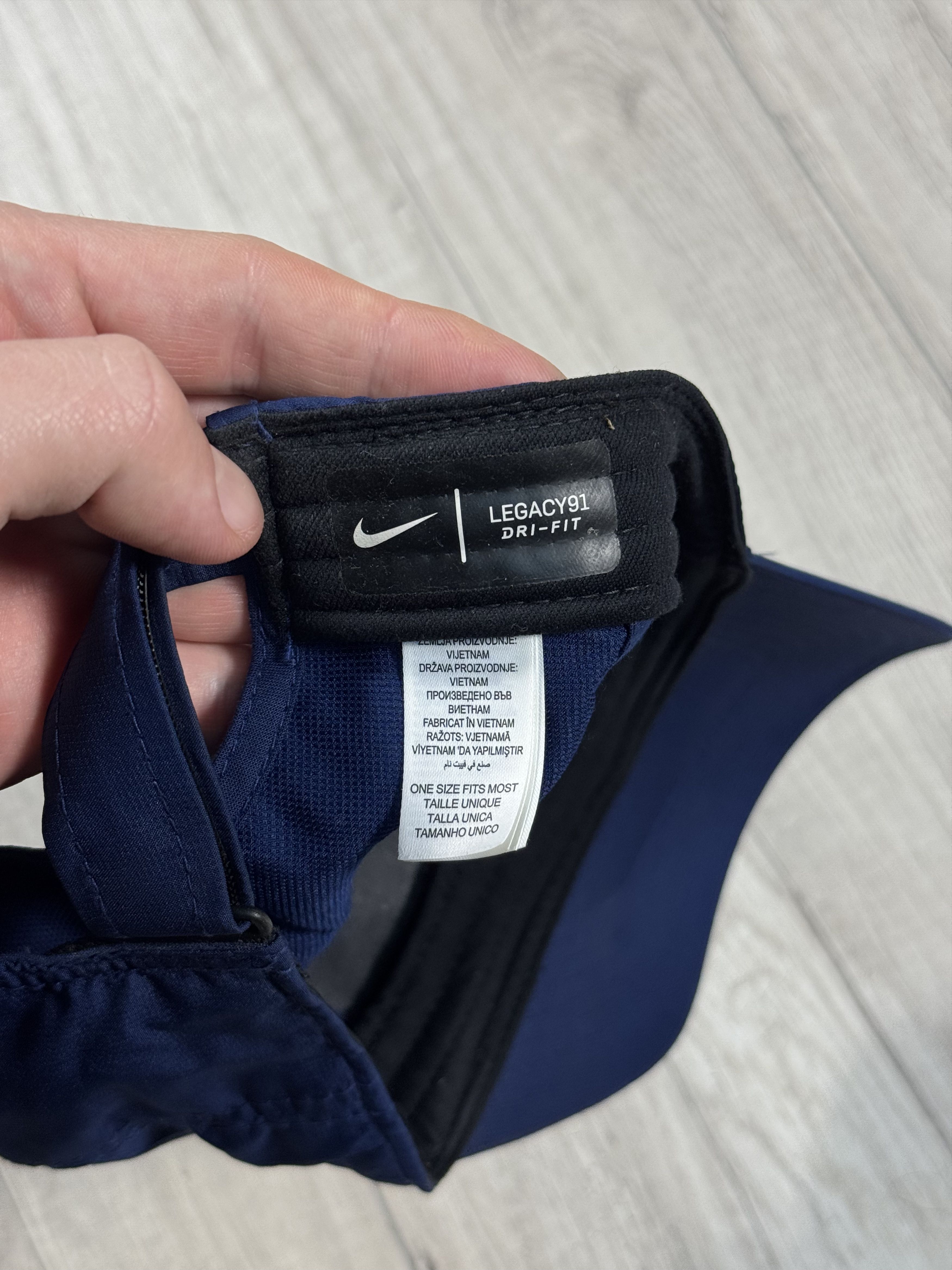 Nike Nike Paris Saint-Germain PSG Rope Trucker Cap Soccer Hat Size ONE SIZE - 6 Thumbnail
