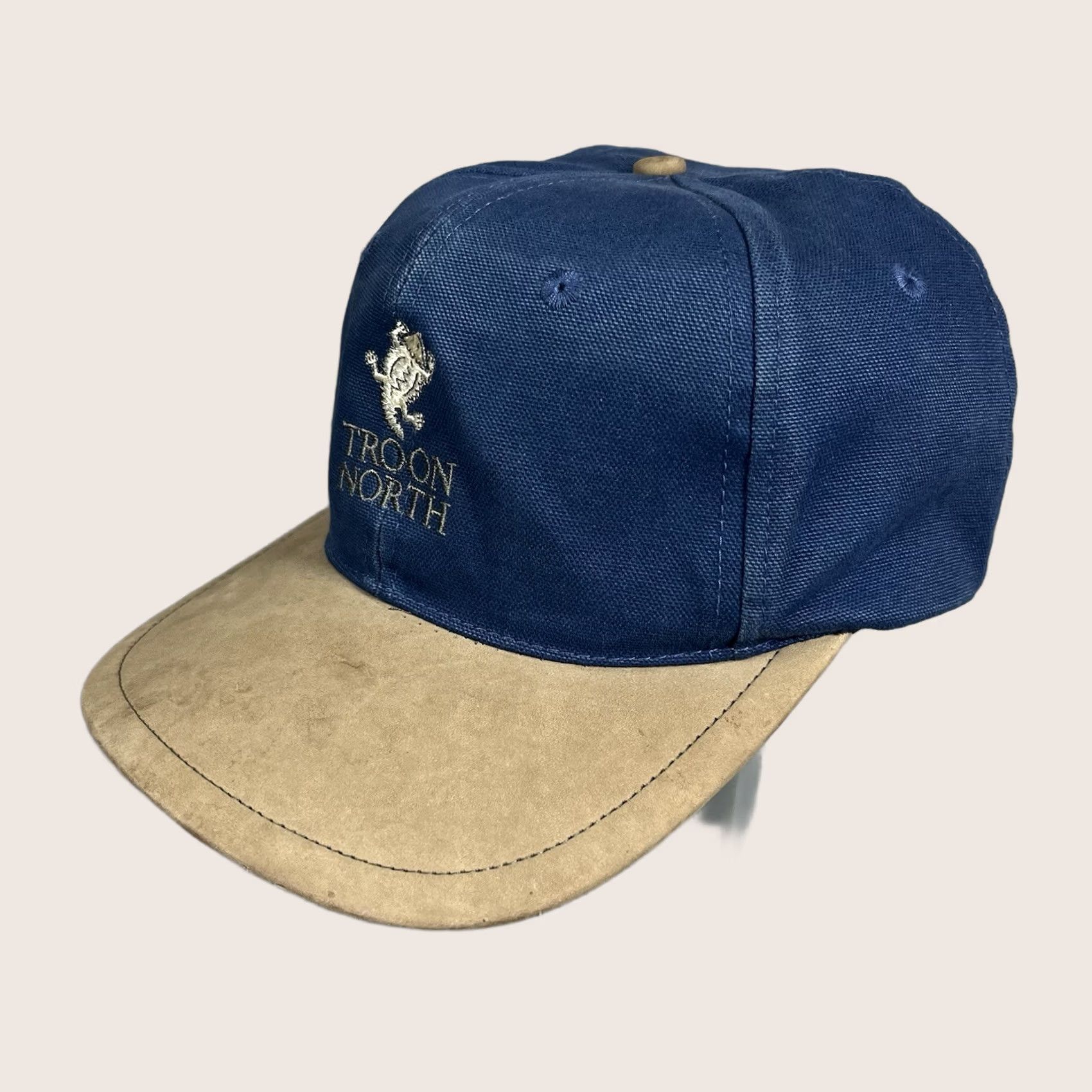 Nike VINTAGE Nike Golf Hat Cap Strapback Blue Adjustable Troon North Club 90s Logo Mens Cap Size ONE SIZE - 1 Thumbnail