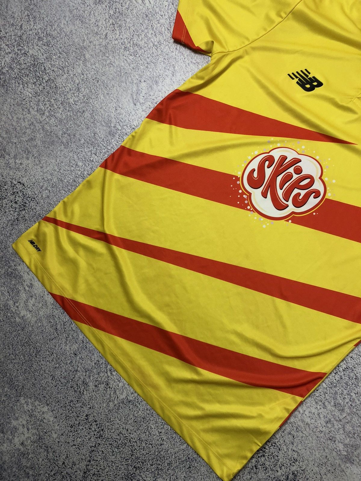 New Balance Soccer jersey New Balance Trent Rockets size M y2k men’s USA Size US M / EU 48-50 / 2 - 4 Thumbnail