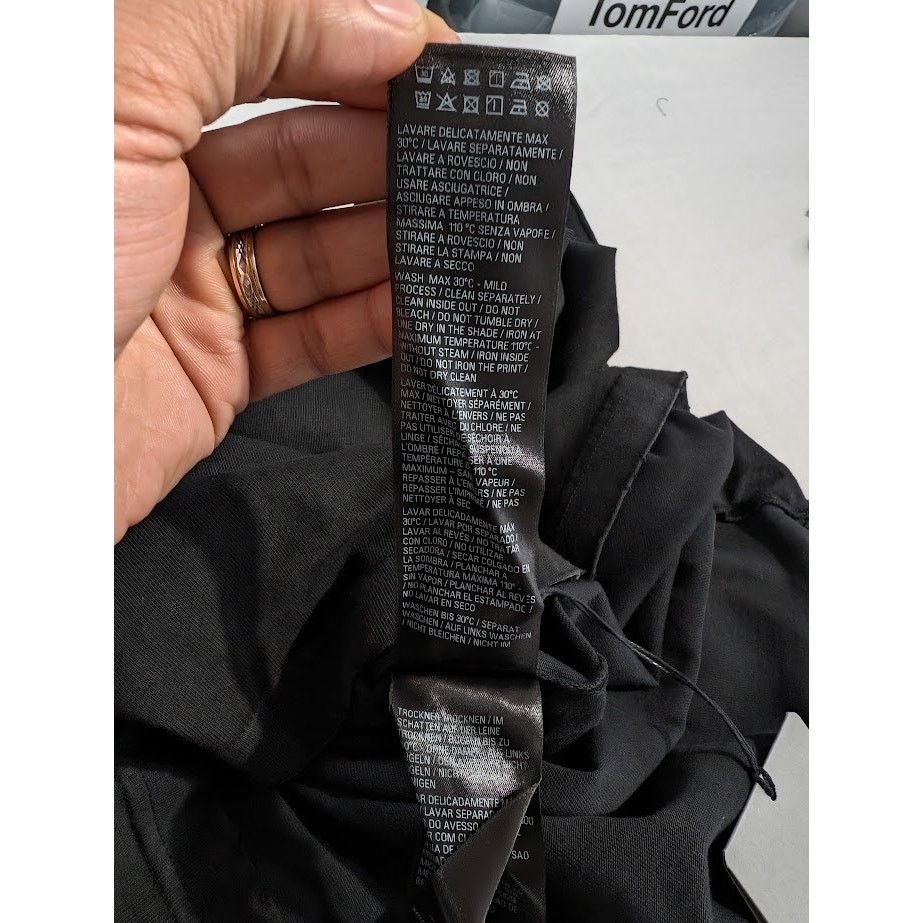 Balenciaga o1rshd1 L/S Double Front T-Shirt in Black Size US S / EU 44-46 / 1 - 17 Thumbnail
