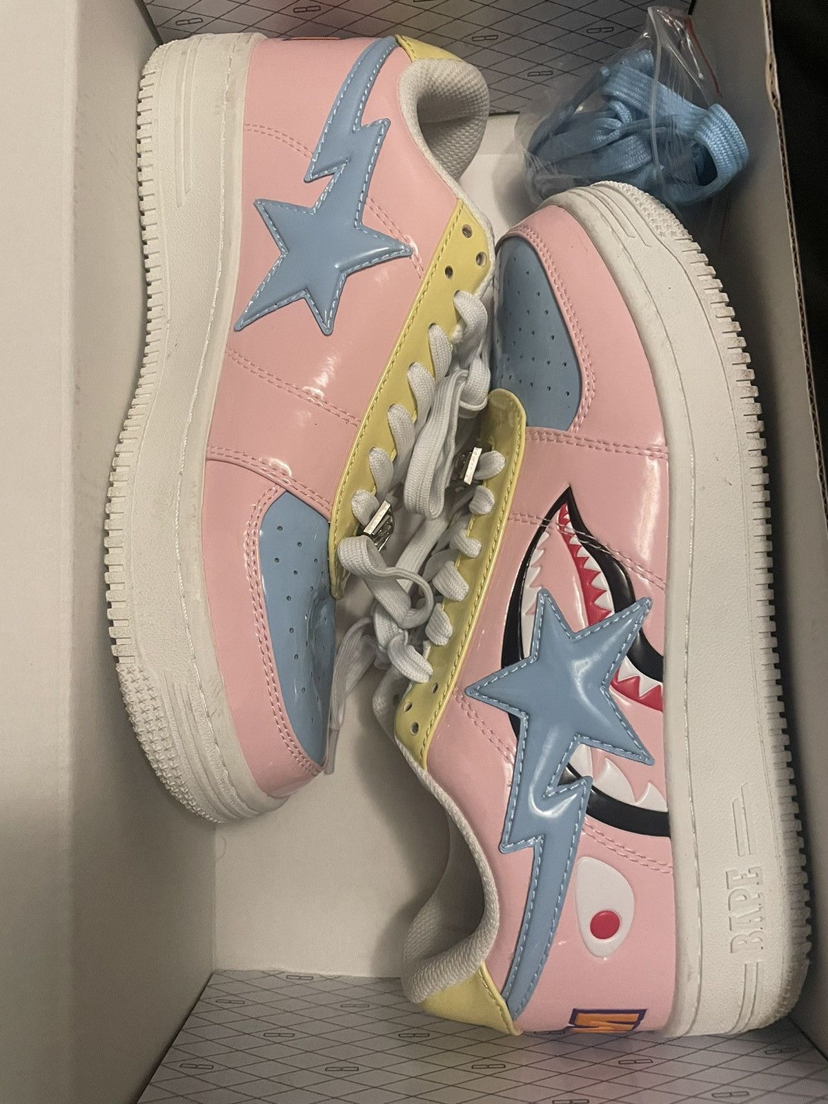 BAPE Bapesta Low M1 'Shark Face Pink'