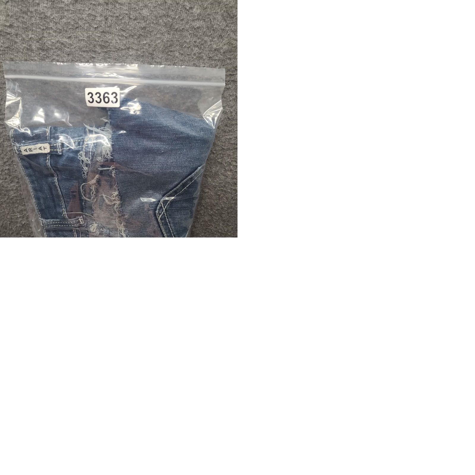 Ariat Ariat Cut Off Shorts 33 Regular High Rise Distressed Stretch Daisy Duke Denim Blue Women 5-Pocket Logo Pocket Style Cut-Off Jeans Boys Girls Mens Size 24" / US 00 / IT 34 - 9 Thumbnail