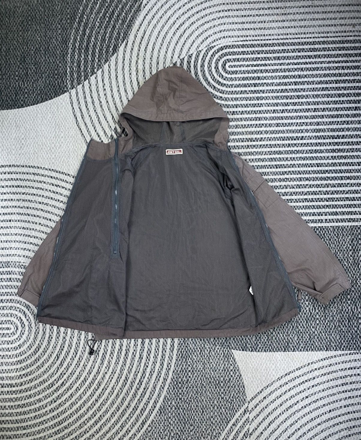 Japanese Brand Vintage Joky Gal Prominent Vertical Zipper Hooded Jacket Size US M / EU 48-50 / 2 - 7 Thumbnail