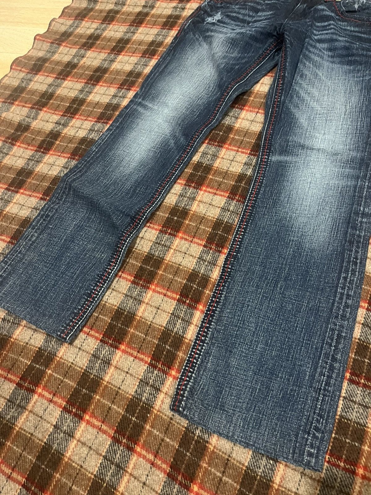 Rock Revival Y2K Rock Revival Dan Straight Blood Stitch dark washed Jeans Size US 31 - 2 Thumbnail