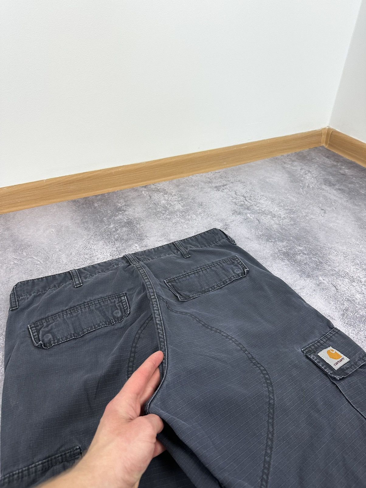 Carhartt Vintage Carhartt USA Baggy Utility Y2K Regular Cargo Pants Size US 34 / EU 50 - 7 Thumbnail