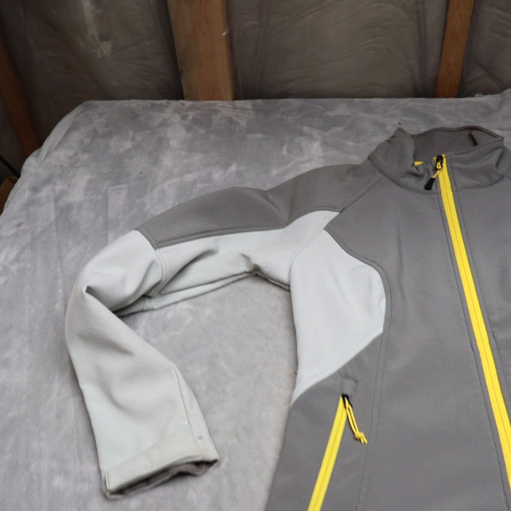 The North Face The North Face Softshell Jacket Womens Medium Grey Full Zip Wind Rain Shellrock Size M / US 6-8 / IT 42-44 - 2 Thumbnail
