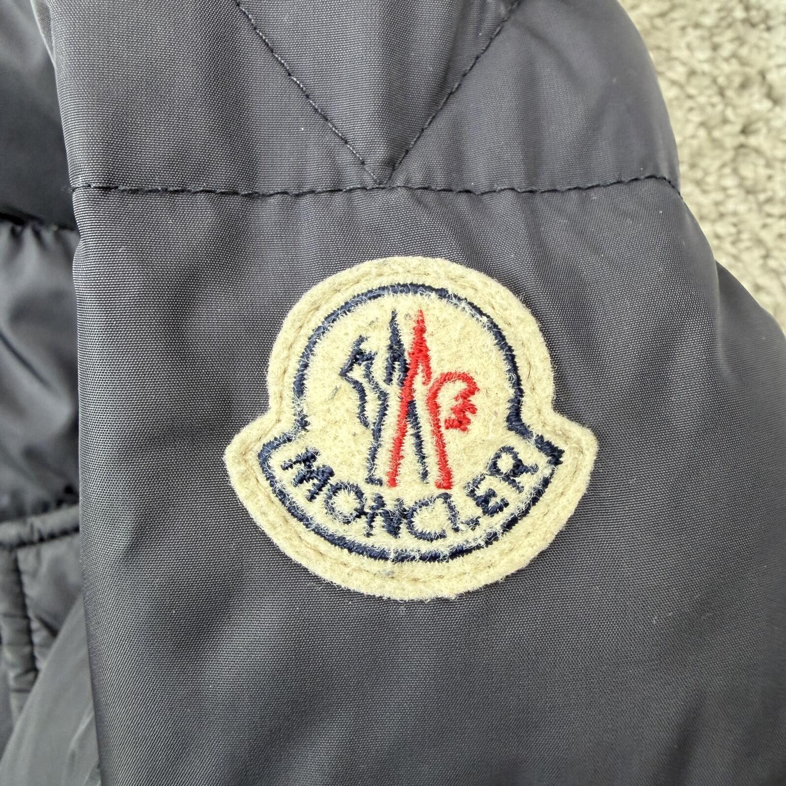 Moncler Moncler Cluny Size 4 Large Size US L / EU 52-54 / 3 - 6 Thumbnail