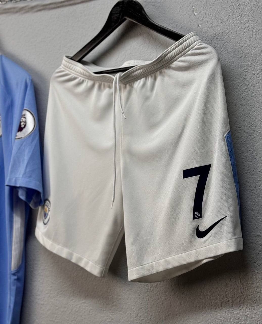 Other Nike Manchester City Sterling 2017 Vintage Suits Blockcore Size US L / EU 52-54 / 3 - 9 Thumbnail