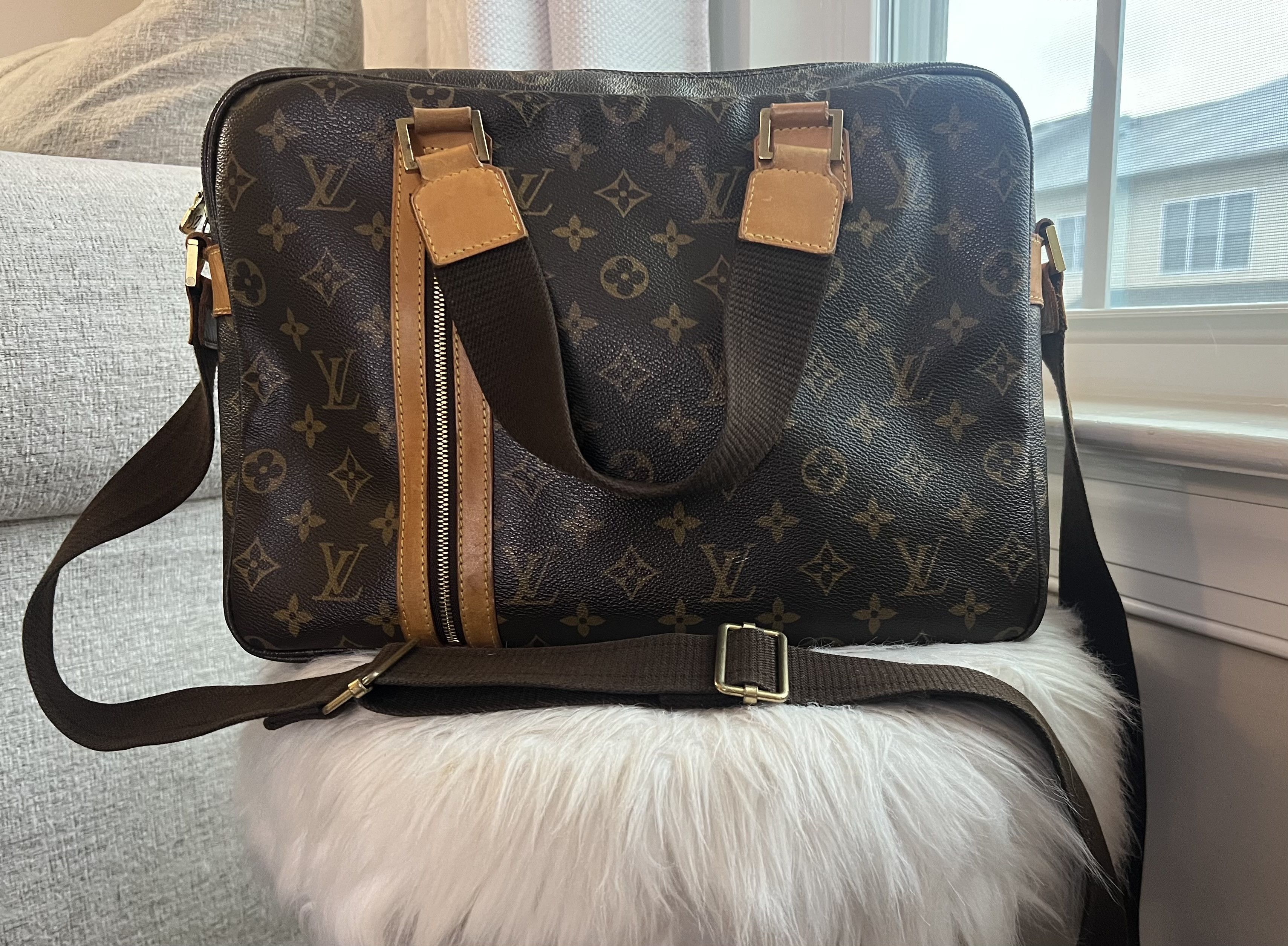 Louis Vuitton Louis Vuitton Sac Bosphore Messenger Bag Size ONE SIZE - 1 Thumbnail