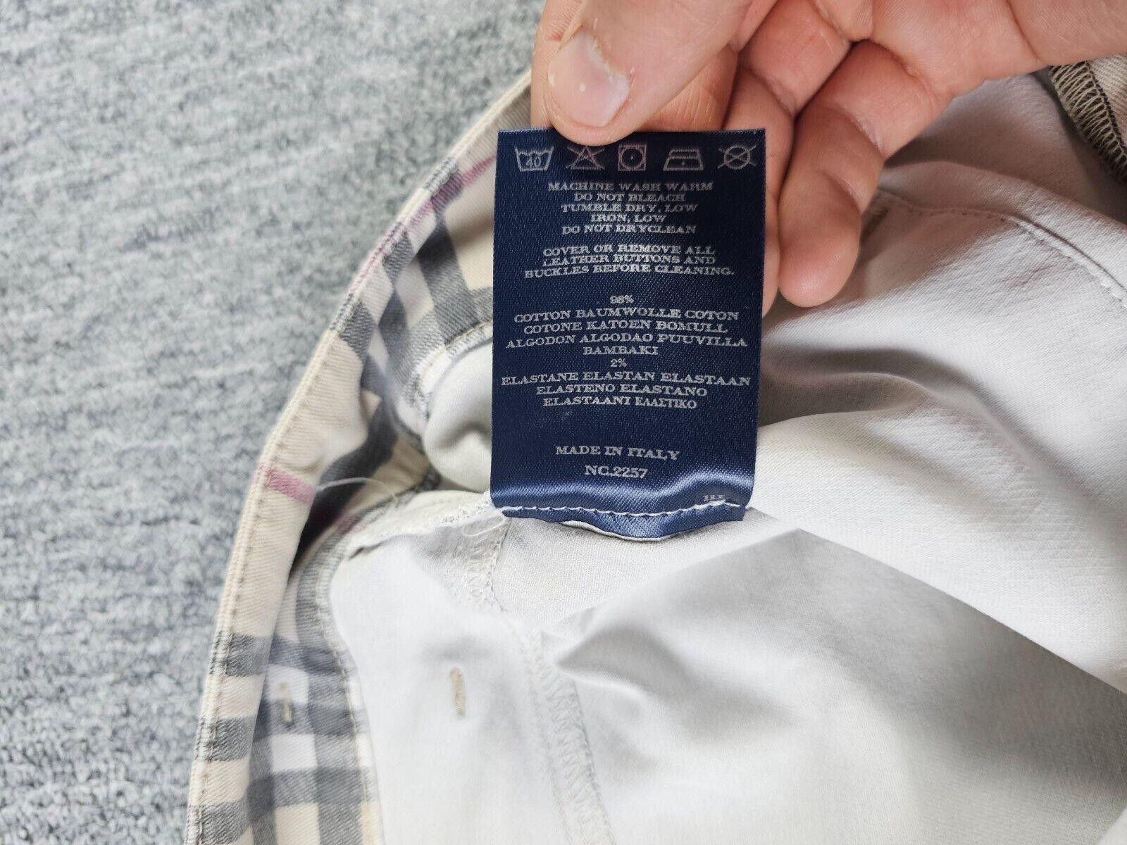 Burberry Vintage Y2K Burberry Nova Check Plaid Mini Skirt Italy US 6 Size 30" / US 8 / IT 44 - 6 Thumbnail