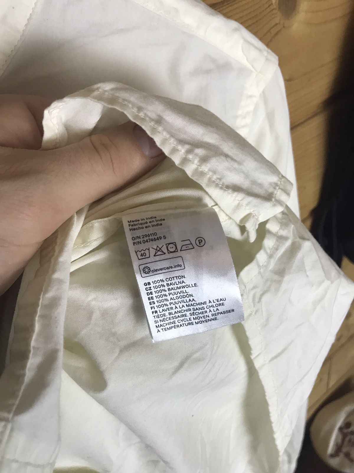 The Weeknd XO x H&M shirt Size US M / EU 48-50 / 2 - 7 Thumbnail