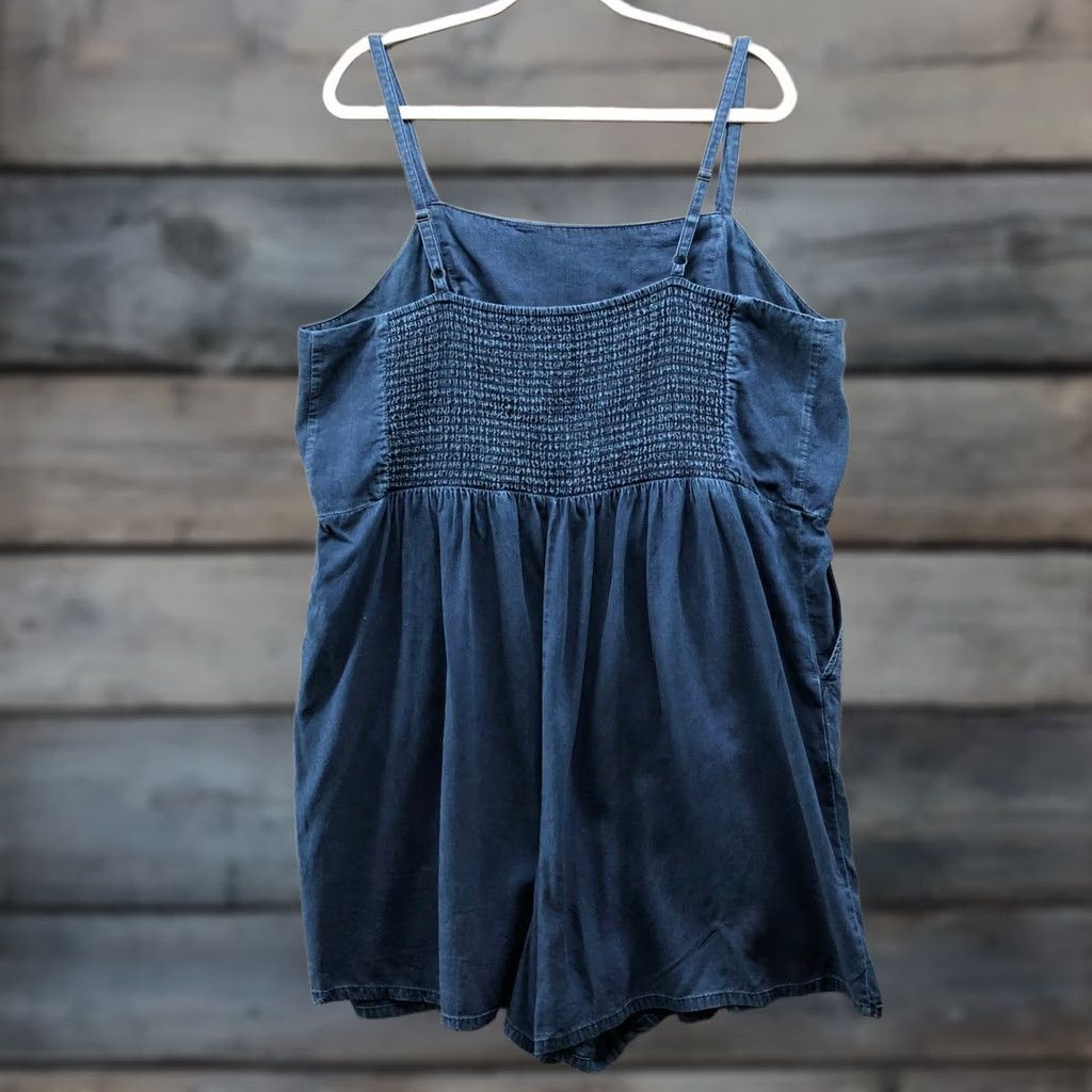 Old Navy Old Navy Sleeveless Cami Romper Women 2XL Dark Blue Chambray Lyocell Square Neck Jumper One-Piece Casual Light Weight Summer Spring Solid Size 40" / US 18 - 1 Thumbnail