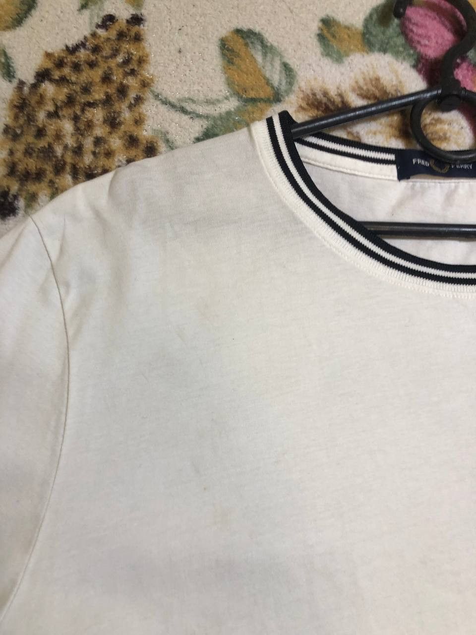 Fred Perry Fred Perry Reissues Crew Neck Pique T-Shirt Men's Size US XL / EU 56 / 4 - 4 Thumbnail