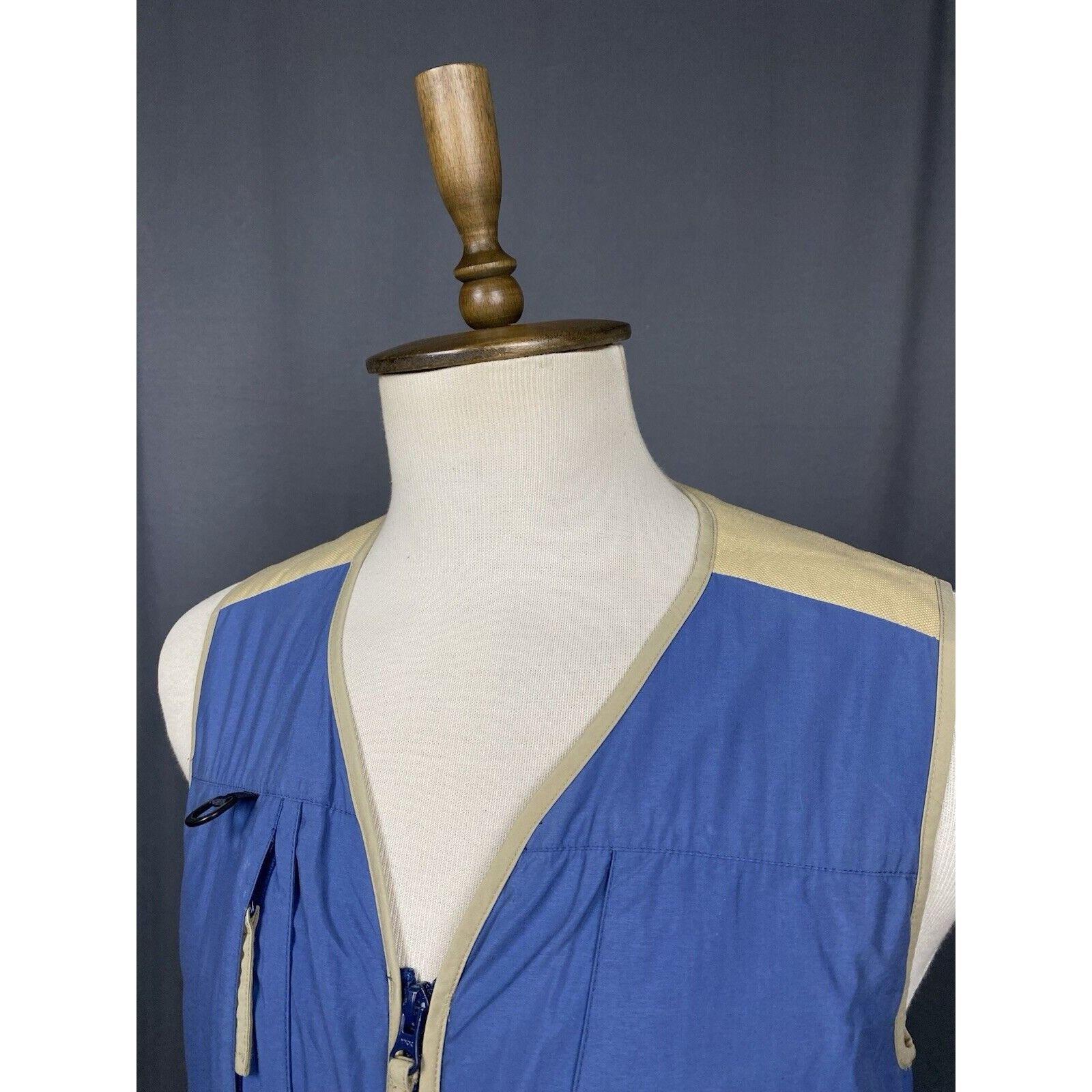 Fjallraven Fjallraven Men's Blue Multipocket Hunting Lightweight Vest S Size US M / EU 48-50 / 2 - 5 Thumbnail