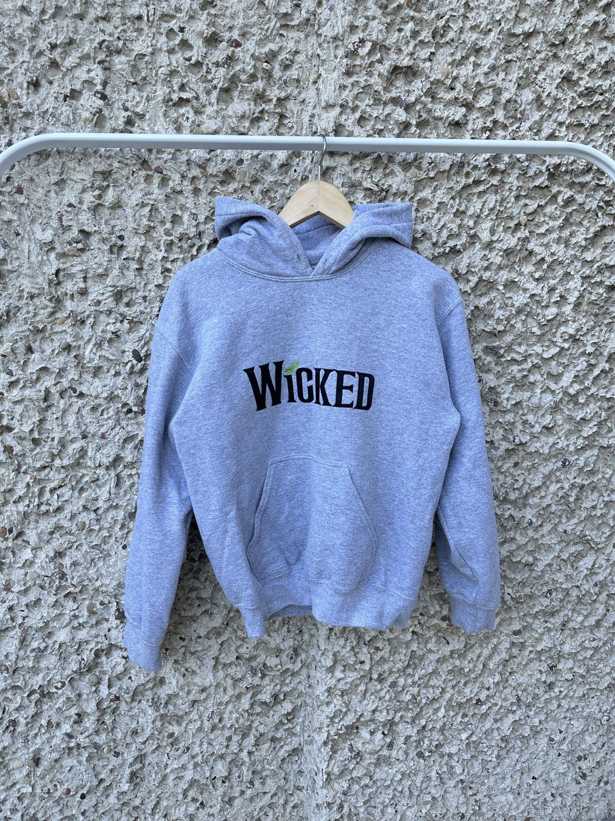Vintage Vintage Wicked musical with embroided hoodie Size US S / EU 44-46 / 1 - 1 Thumbnail