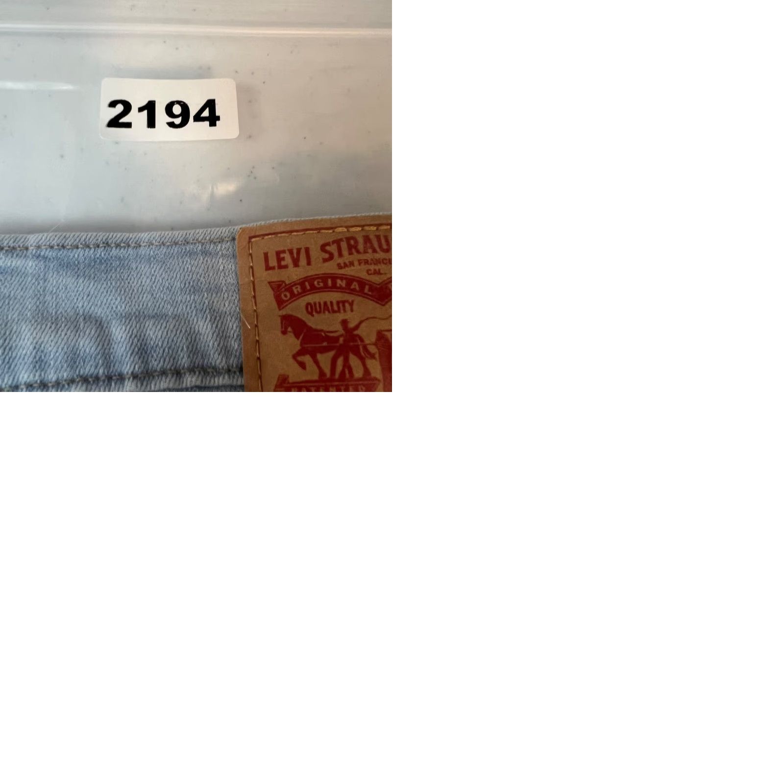 Levi's VINTAGE Levi's 724 High Rise Straight Crop Light Wash Jeans Distressed Womens Size 30 Womens Jeans Size 30" / US 8 / IT 44 - 9 Thumbnail