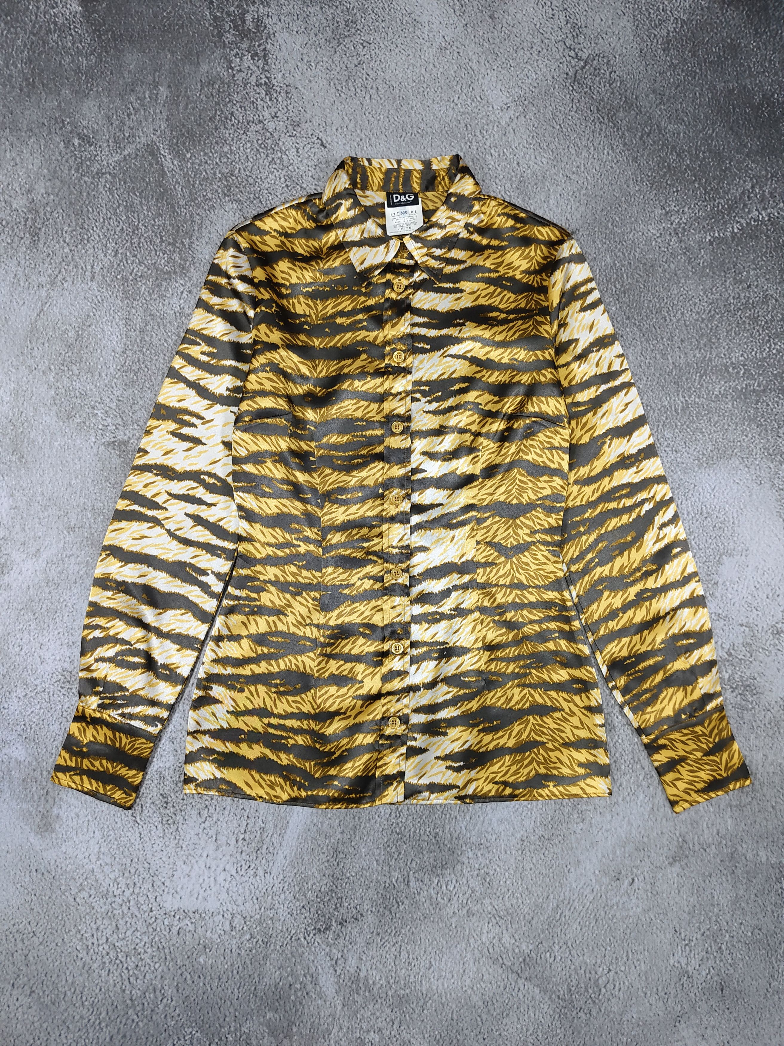 Dolce & Gabbana 2000s D&G- Tiger Animal Print All Over Glam Rock Shirt Size S / US 4 / IT 40 - 5 Thumbnail