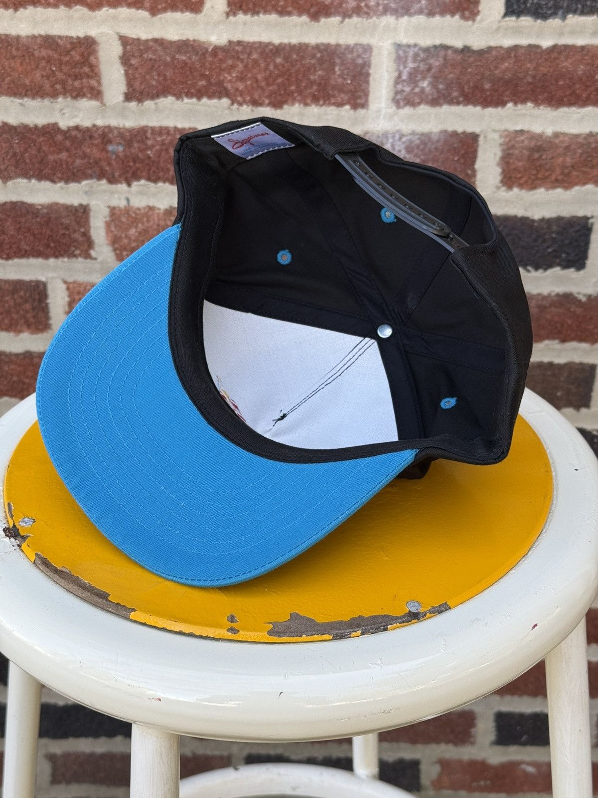 Signatures Deadstock Vintage 90’s Top Pop Embroidered Cap Size ONE SIZE - 5 Thumbnail