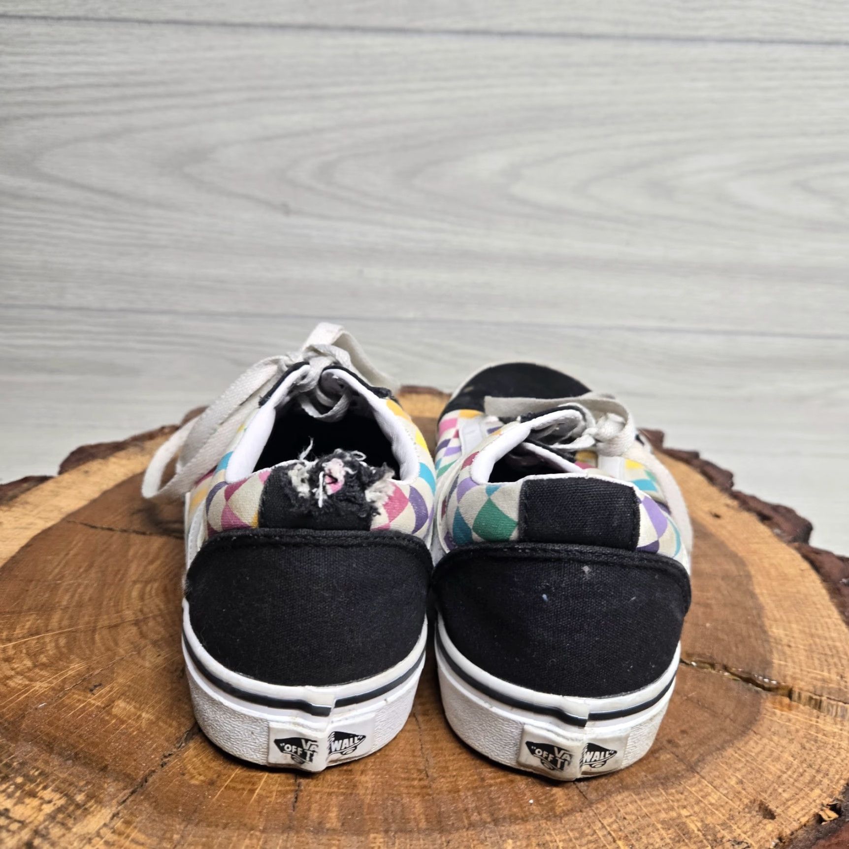 Vans VANS Old Skool Shoe Womens 8.5 Multicolor Rainbow Checkerboard Low Top Han US Missy 8.5 Shoes Sneaker Casual Colorful Rainbow 90s? Size M / US 6-8 / IT 42-44 - 4 Thumbnail