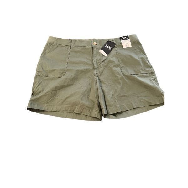 Lee Lee Riders midrise Jean Shorts size 20M Size 42" / US 20 - 1 Thumbnail