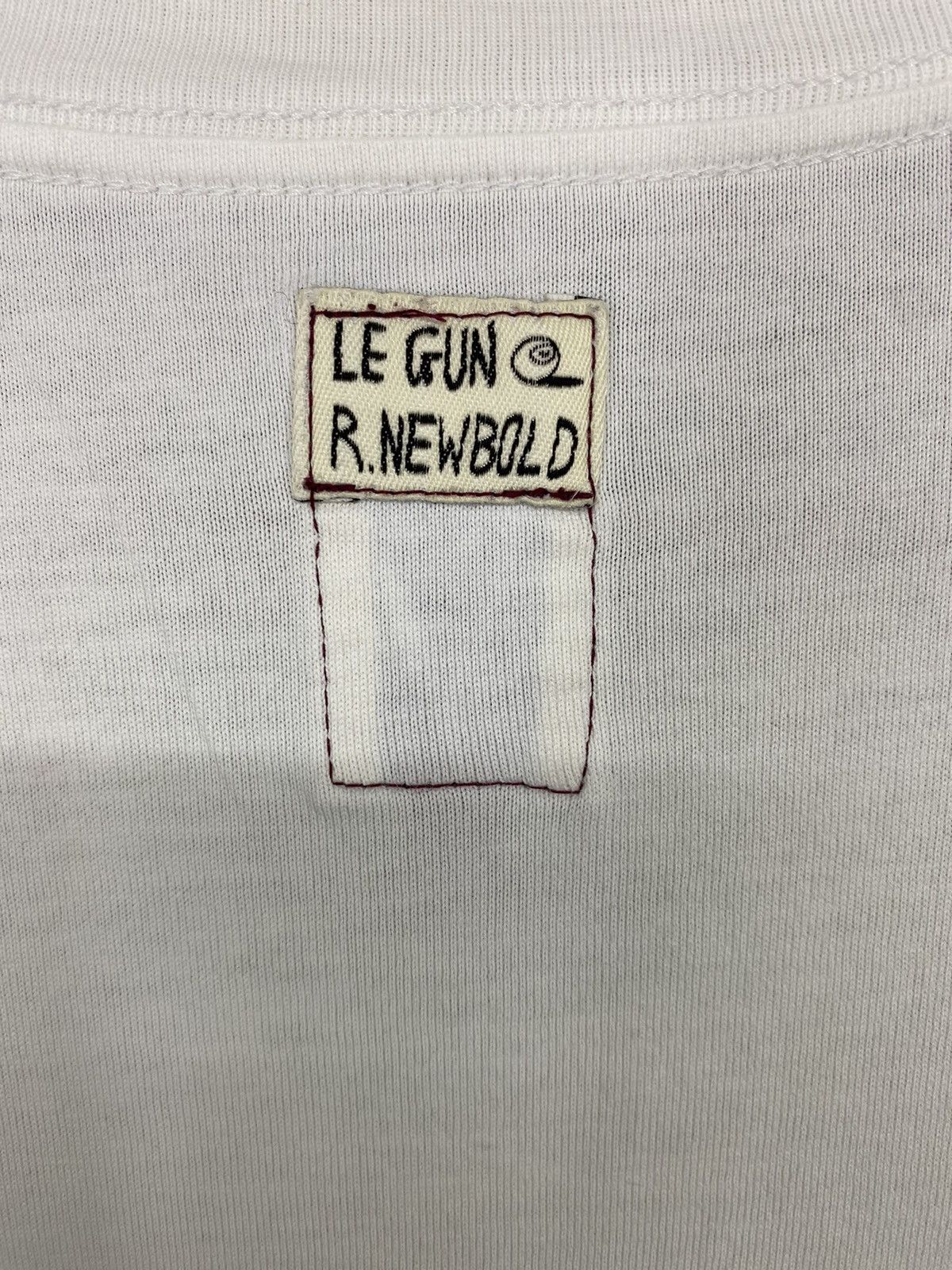 R.Newbold 🔥RARE🔥 R.Newbold ❌ Le Gun Tees Size US L / EU 52-54 / 3 - 7 Thumbnail