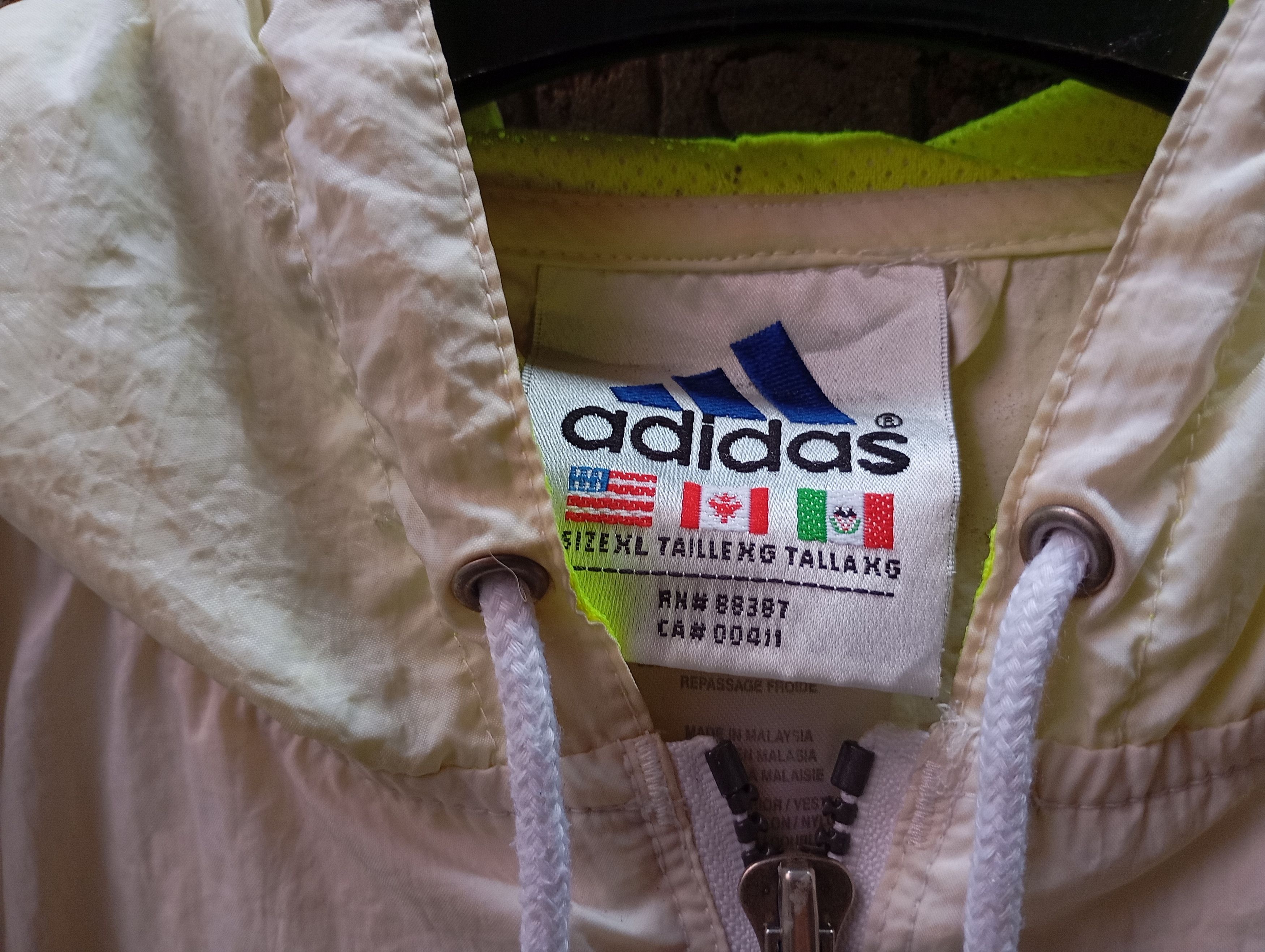 Adidas Adidas Windbreaker Jacket Size US L / EU 52-54 / 3 - 4 Thumbnail