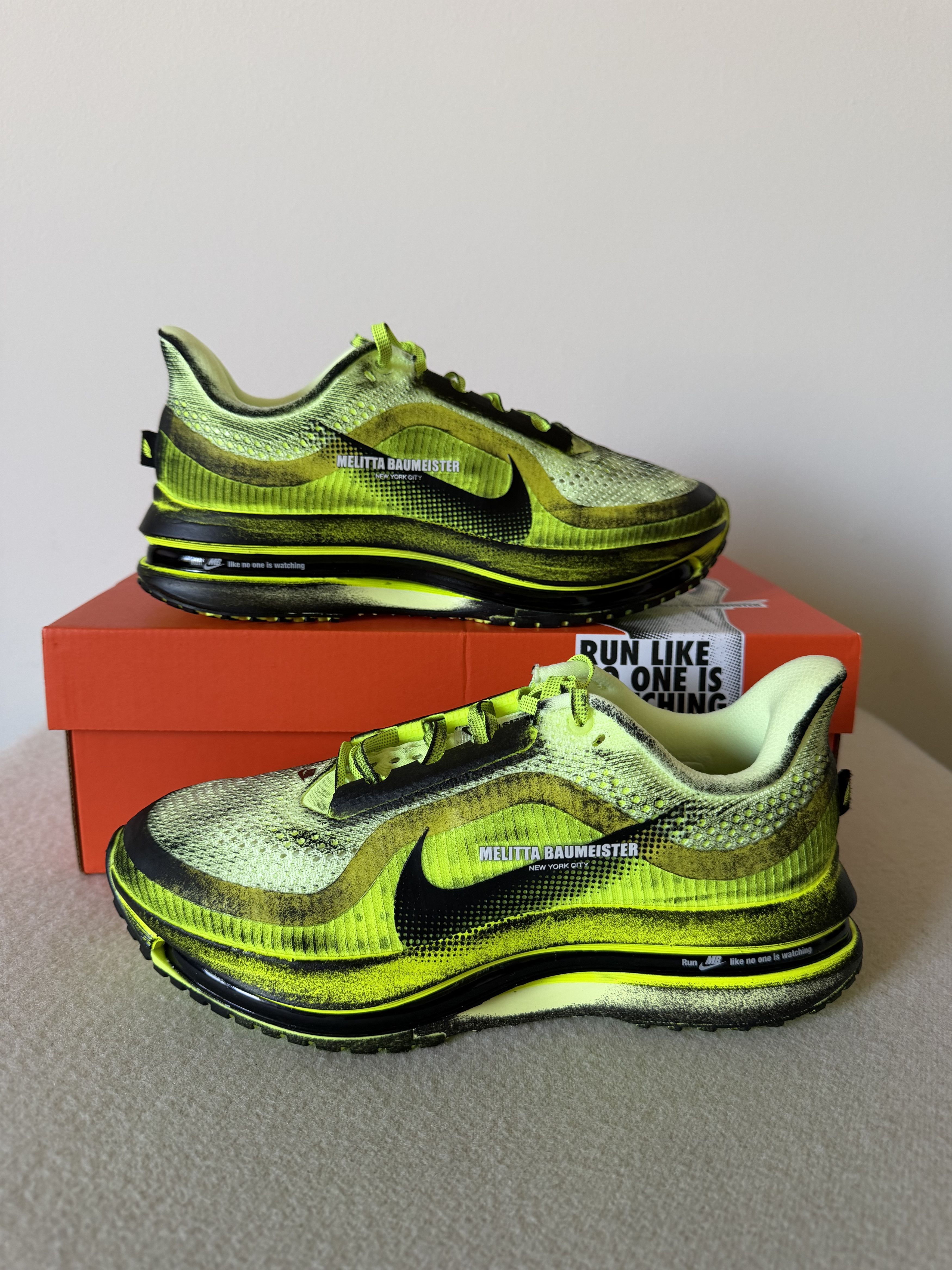 Nike Nike Melitta Baumeister Pegasus Premium in Volt Green Size US 6 / EU 39 - 2 Thumbnail