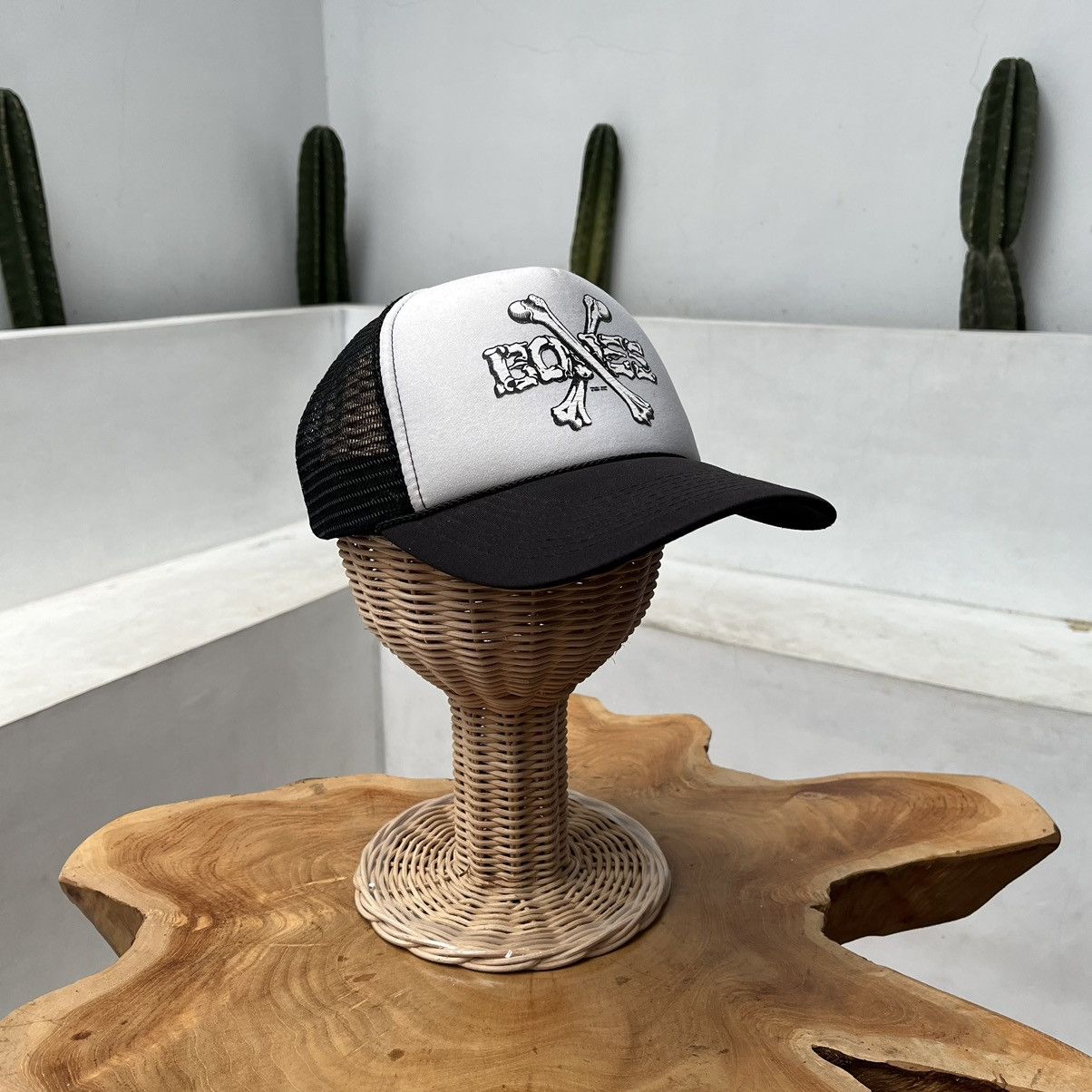 Powell Peralta Vintage Trucker Hat "Bones Brigade" Powell Peralta Size ONE SIZE - 1 Thumbnail
